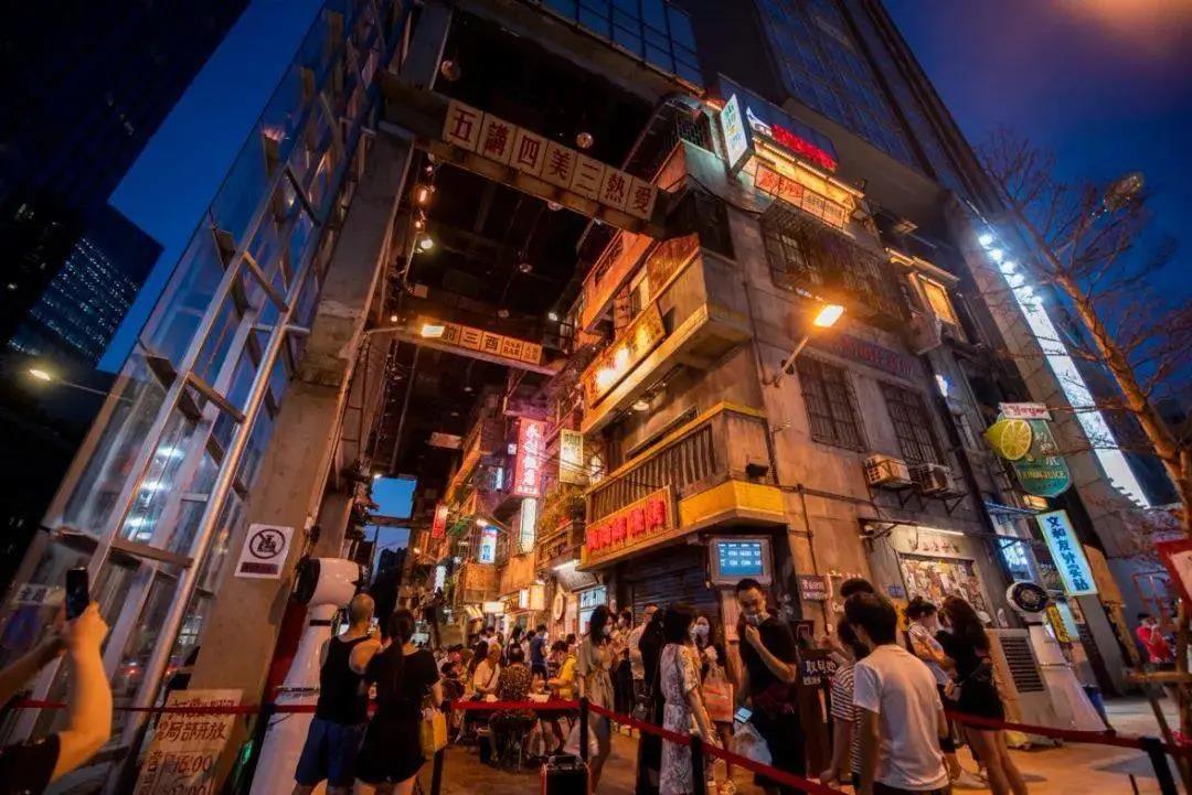 店之家-一天接待3万人，餐饮界“顶流”为何在长沙？
