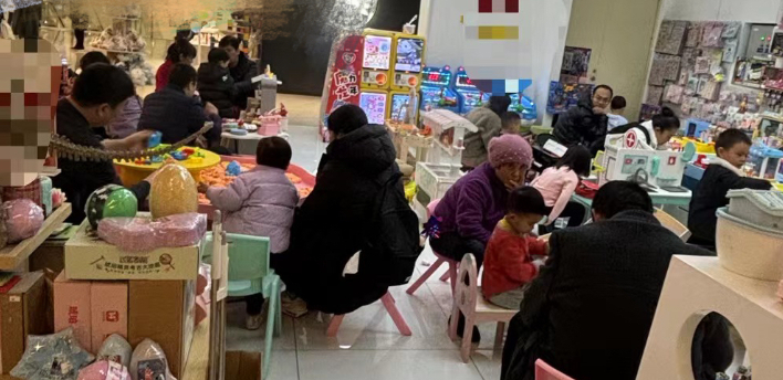 玩具店转让 儿童乐园转让 商场DIY店转让
