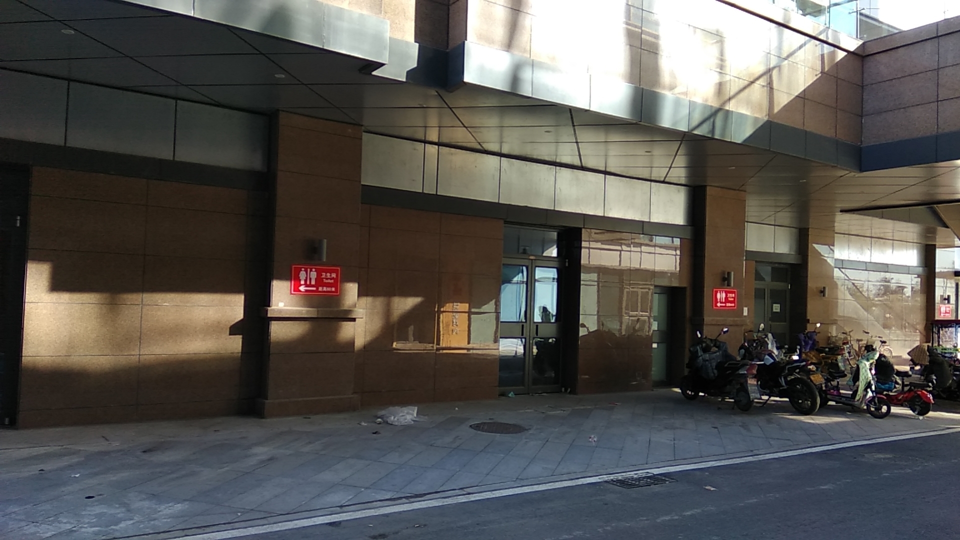 燕郊弘阳广场临街商铺出租