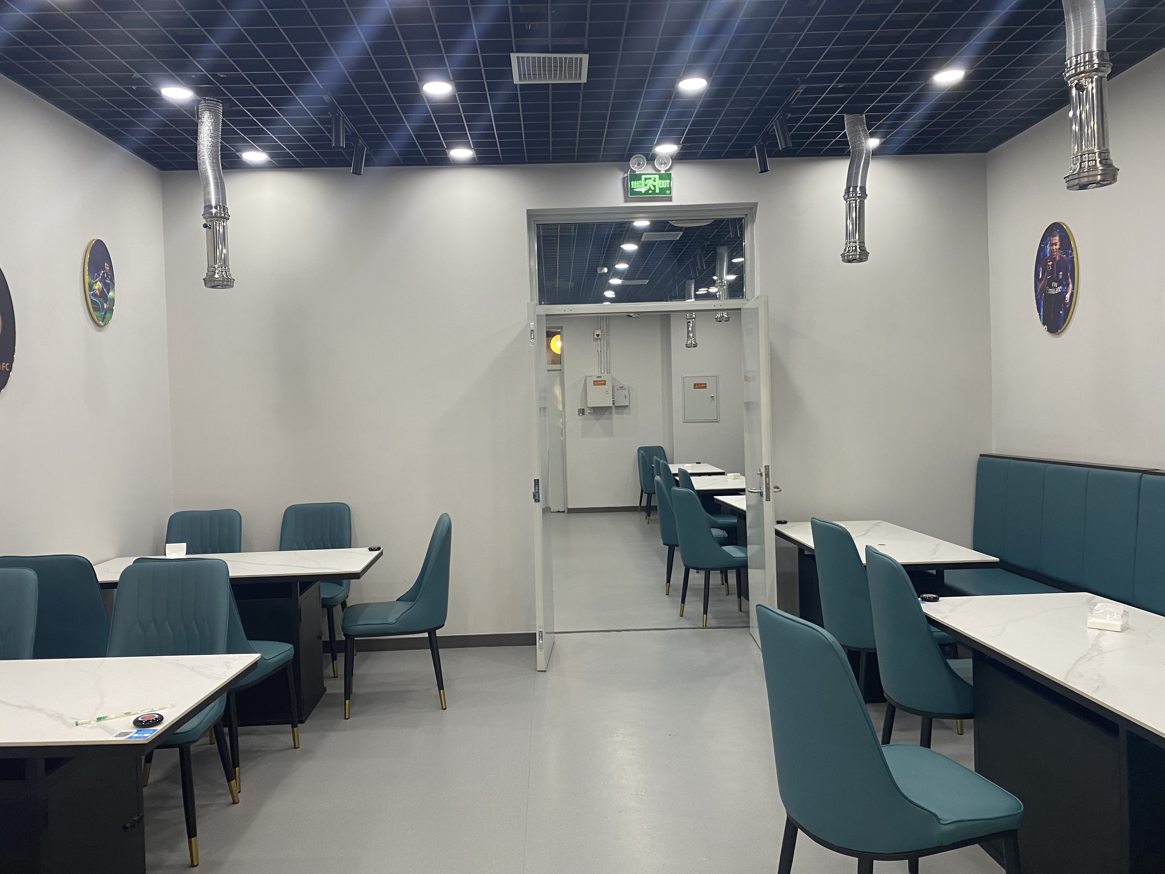 燕郊理工大学内餐饮 烧烤烤肉 旺铺转让