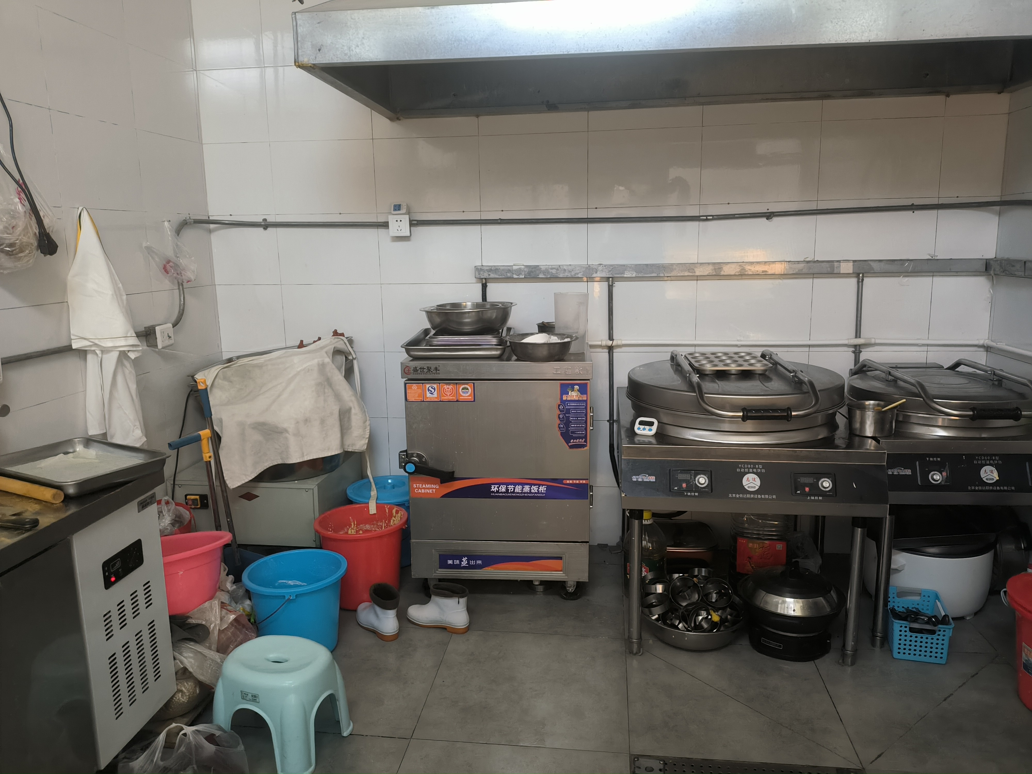 通州果园    20年老市场    杂粮主食摊位转租