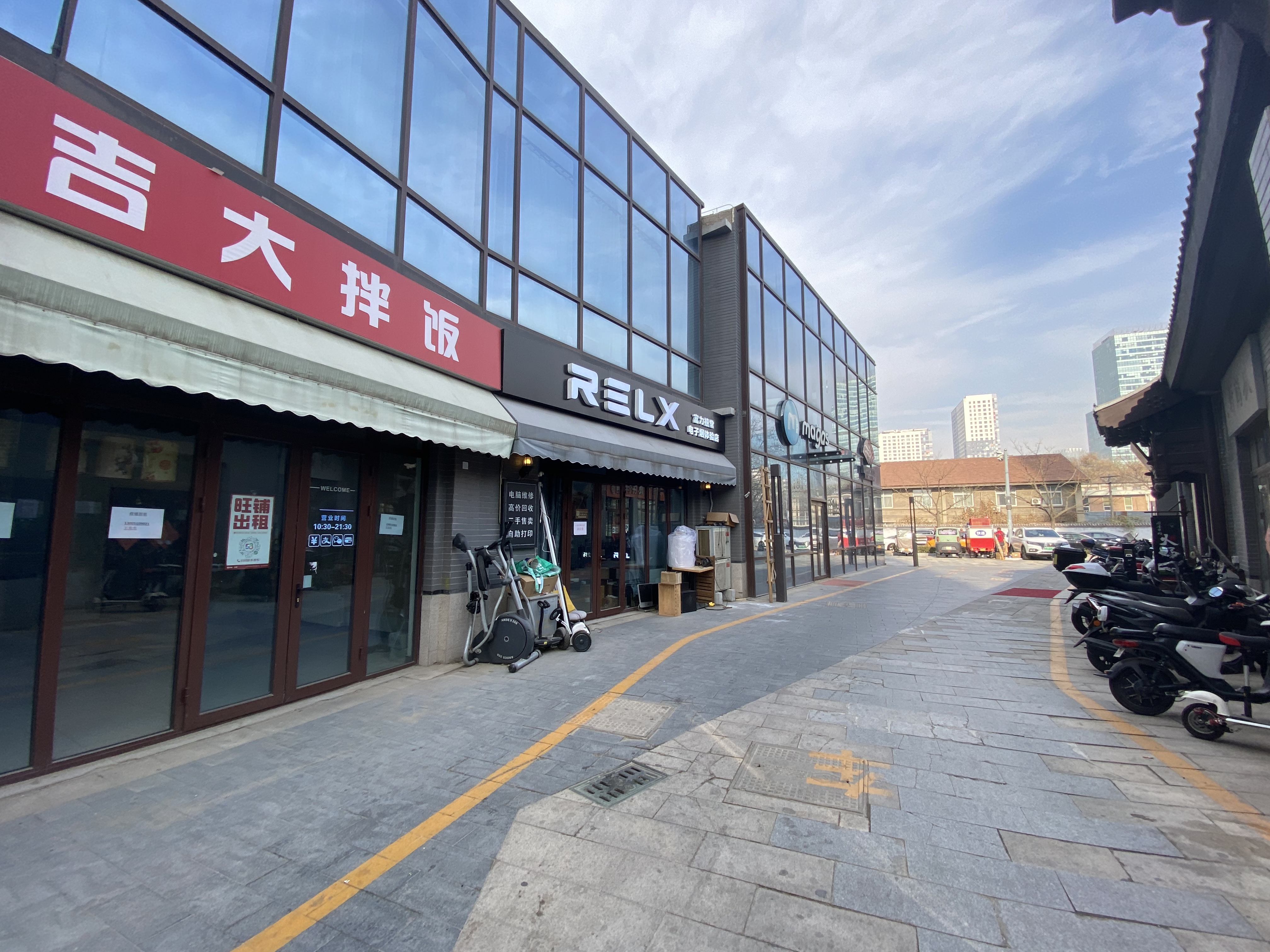 小区门口房东直租 全业态 烟酒  干洗店 宠物店