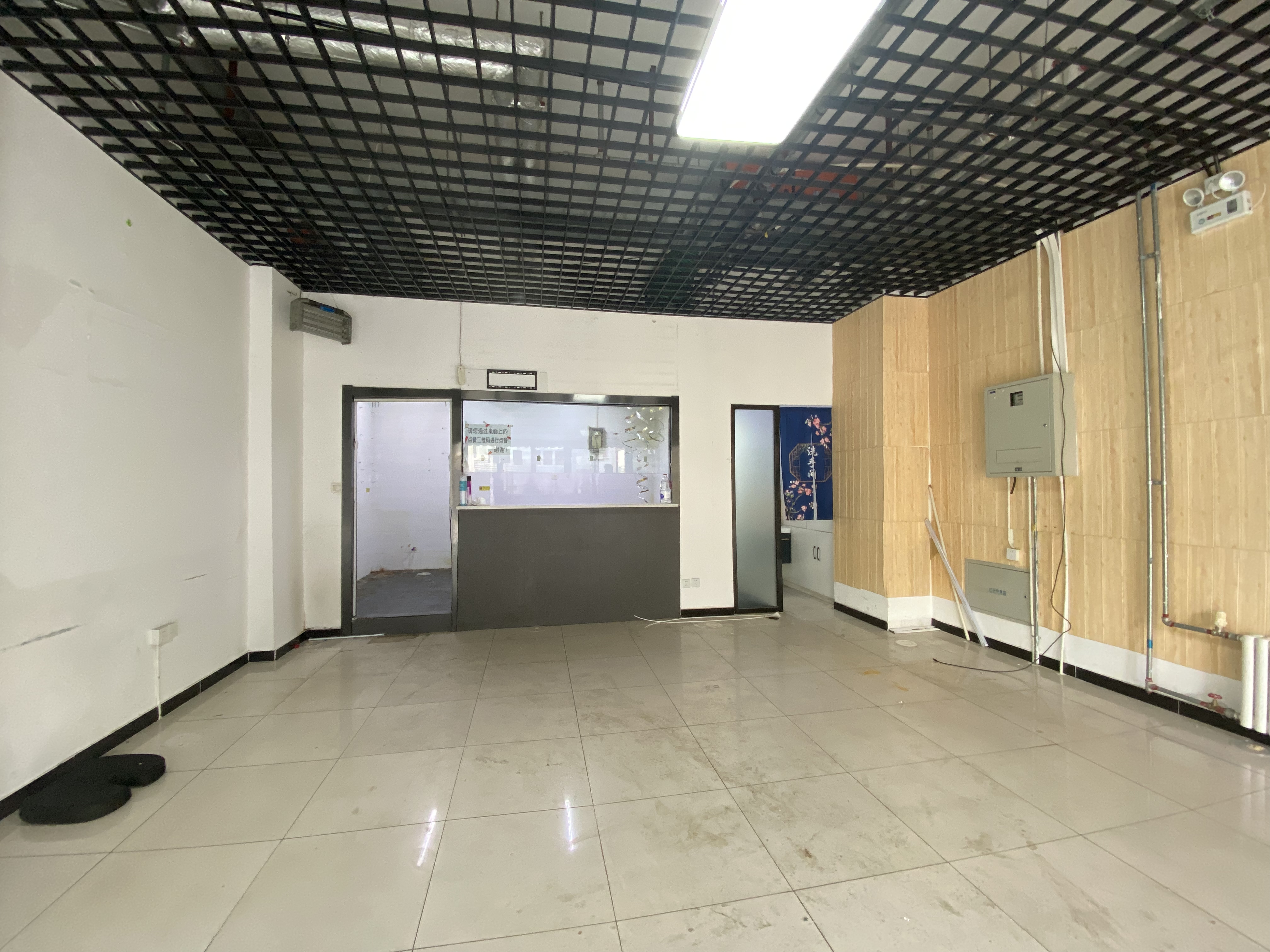 小区门口房东直租 全业态 烟酒  干洗店 宠物店