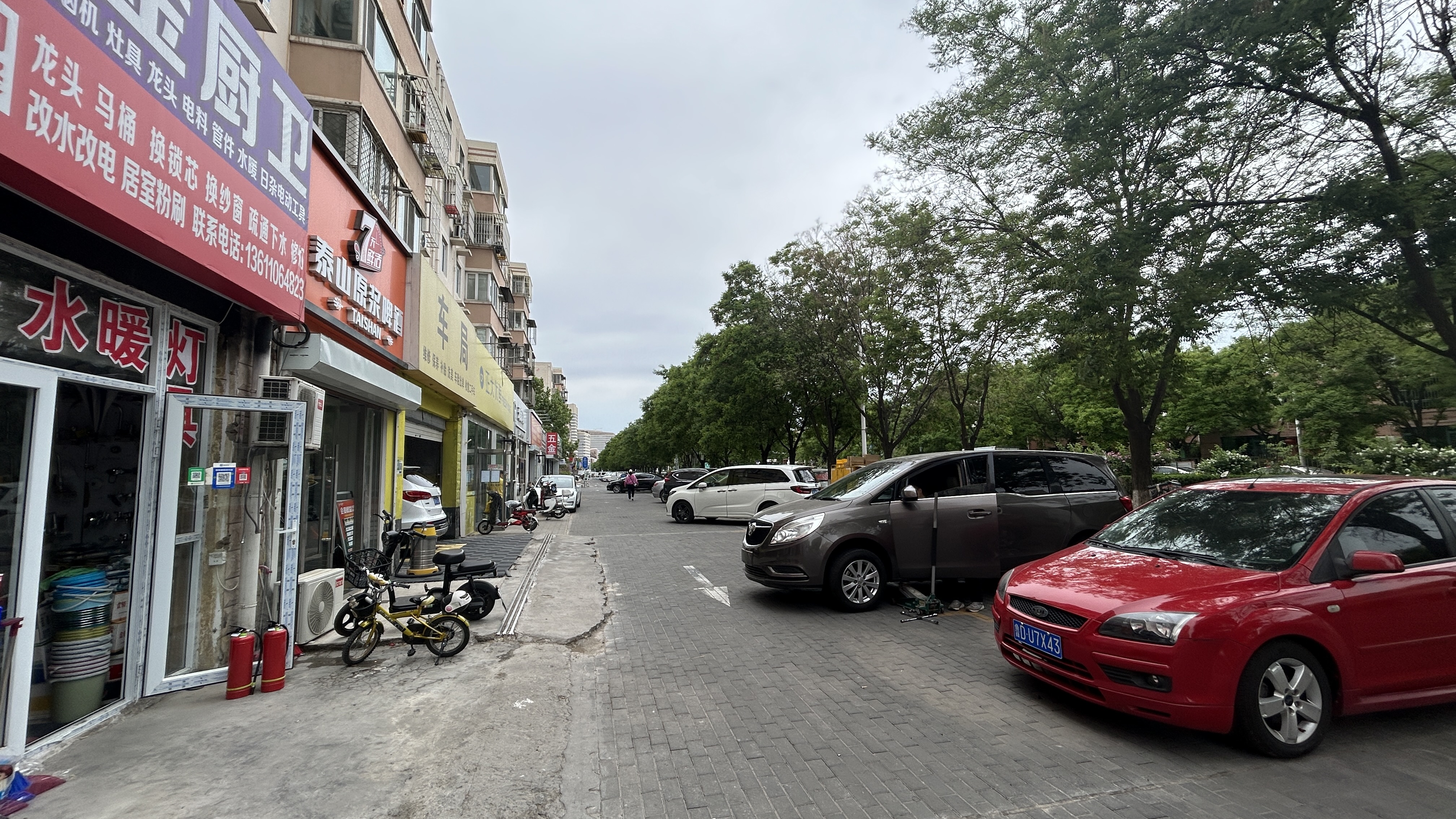 大兴西红门汽修美容店铺转让140平送地下室100平