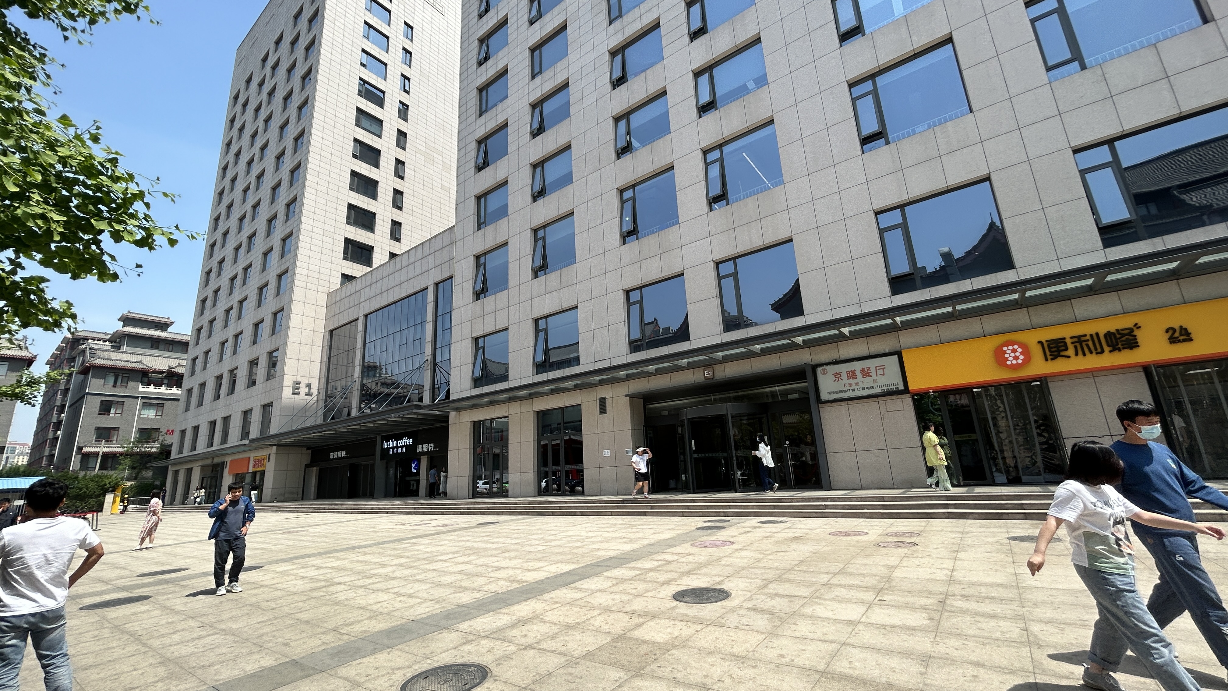 朝阳四惠底商出租520平，业态不限制可分