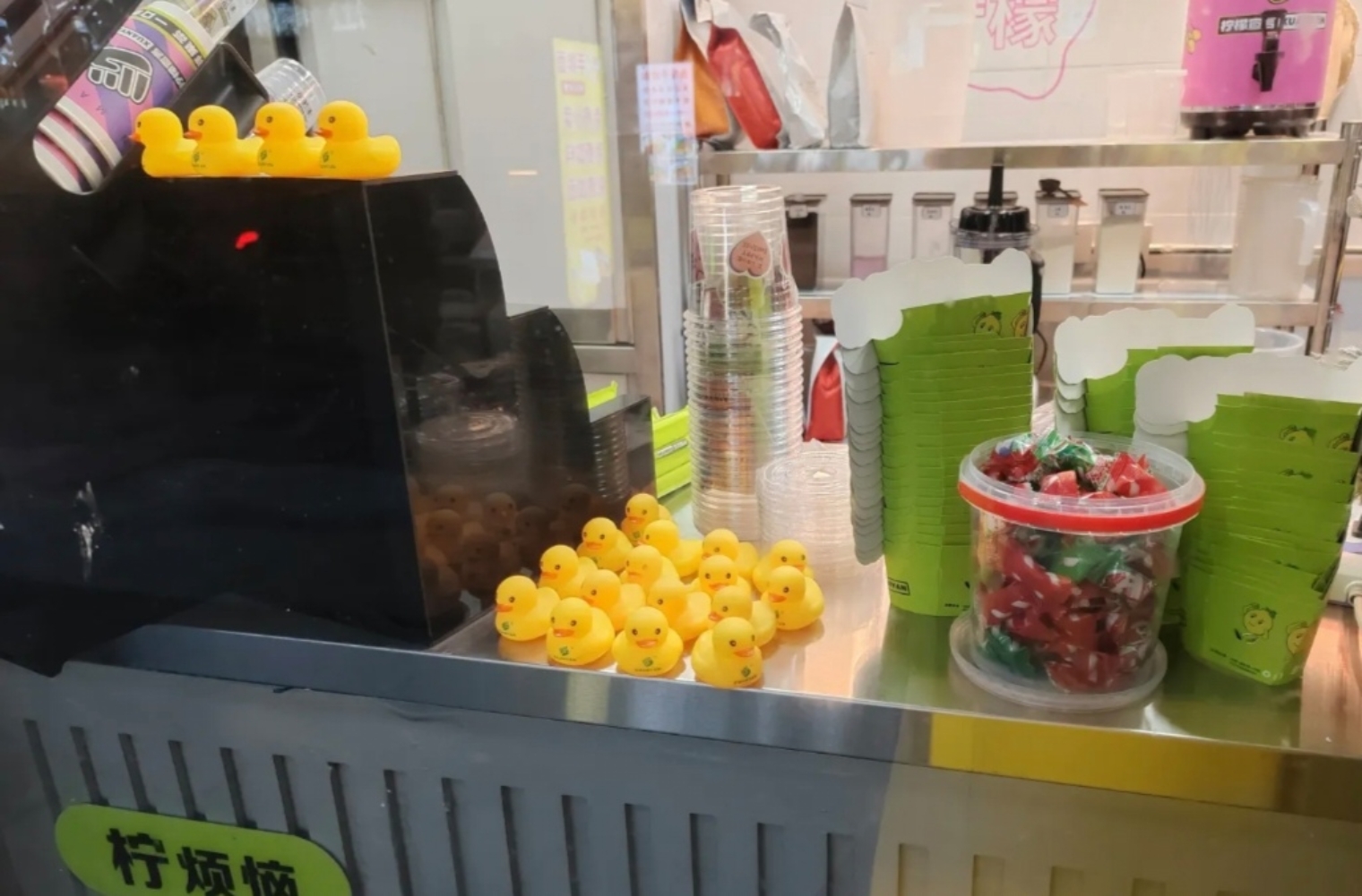 通州万达金街 热闹商街 水吧奶茶店转让