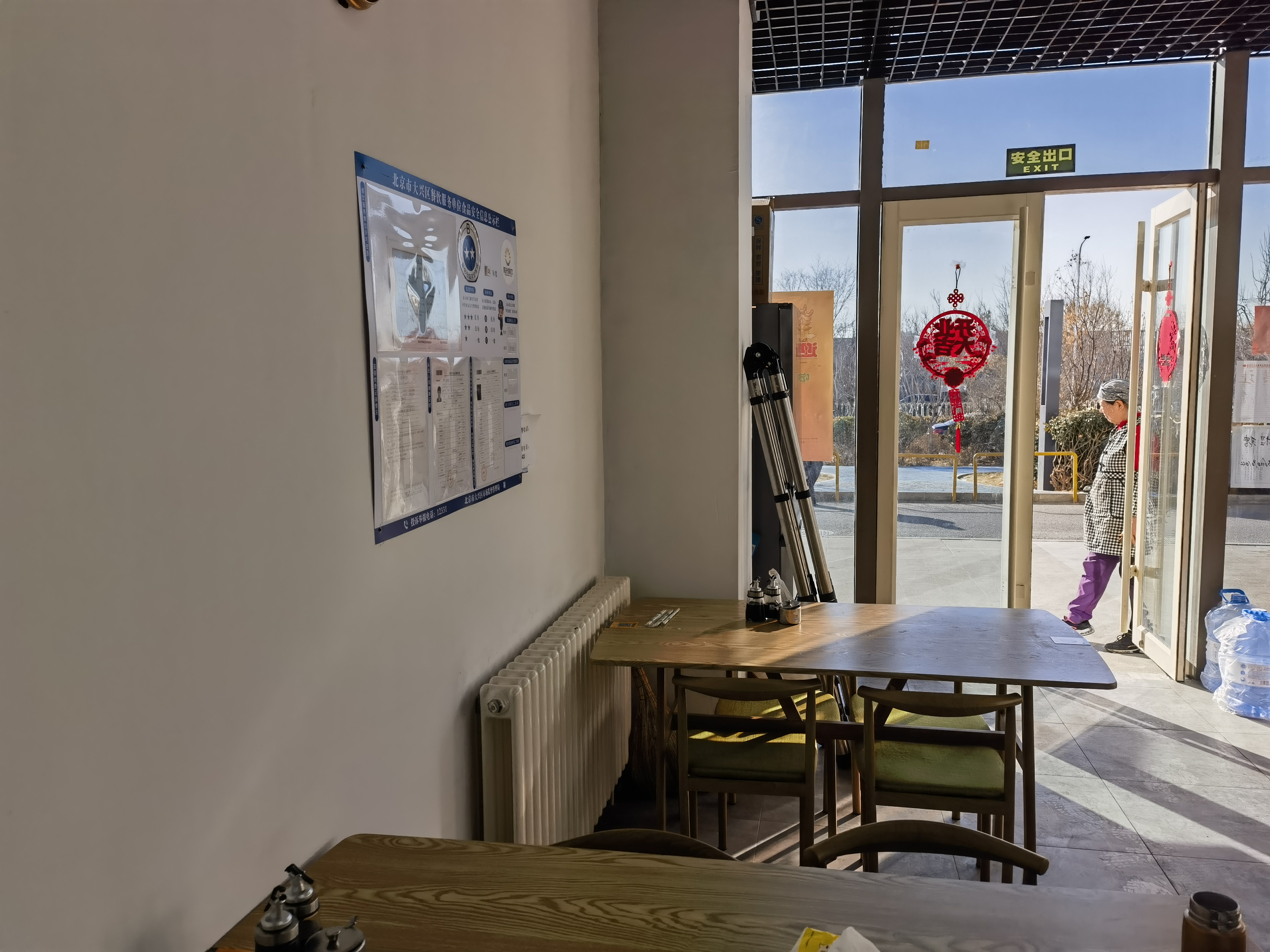 临街快餐店转让 外卖厨房转让 饭店转让 小吃店转让
