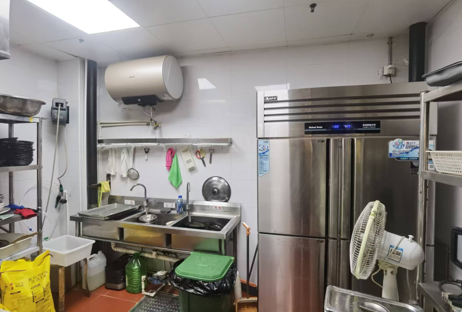 通州万达临街商铺出租 可餐饮