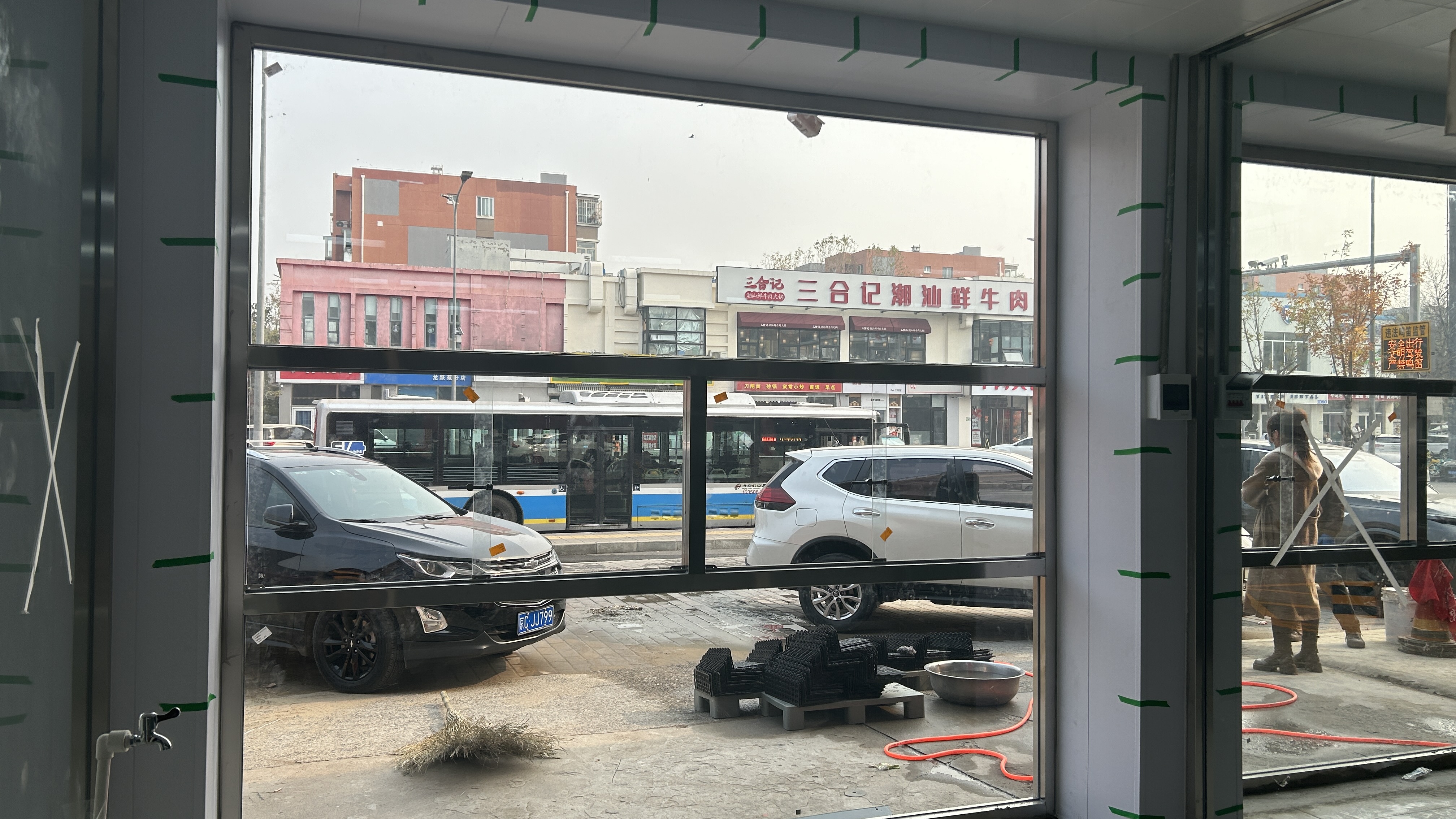 昌平回龙观生鲜超市临街档口招租