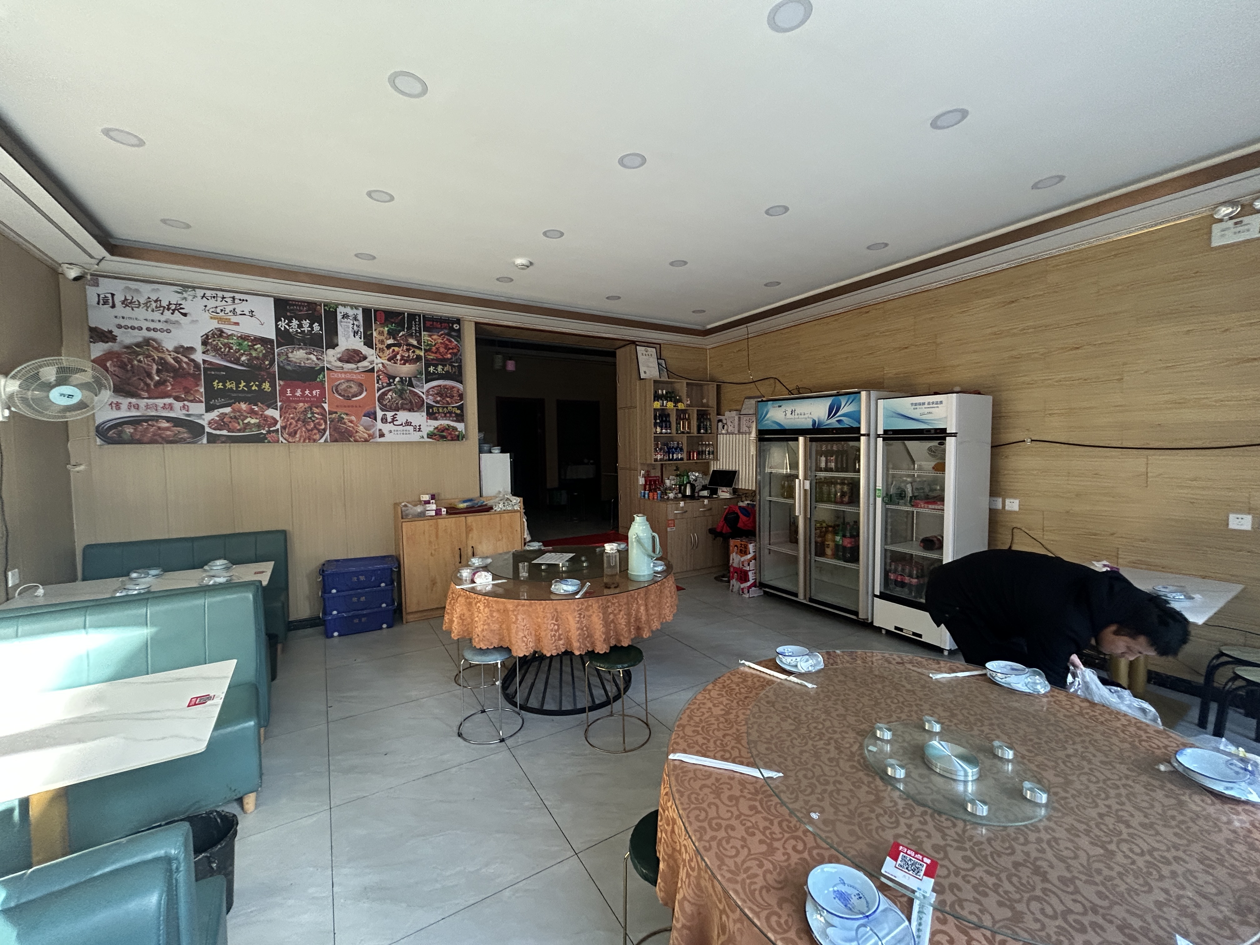 昌平南七家，主街临街旺铺150平餐饮