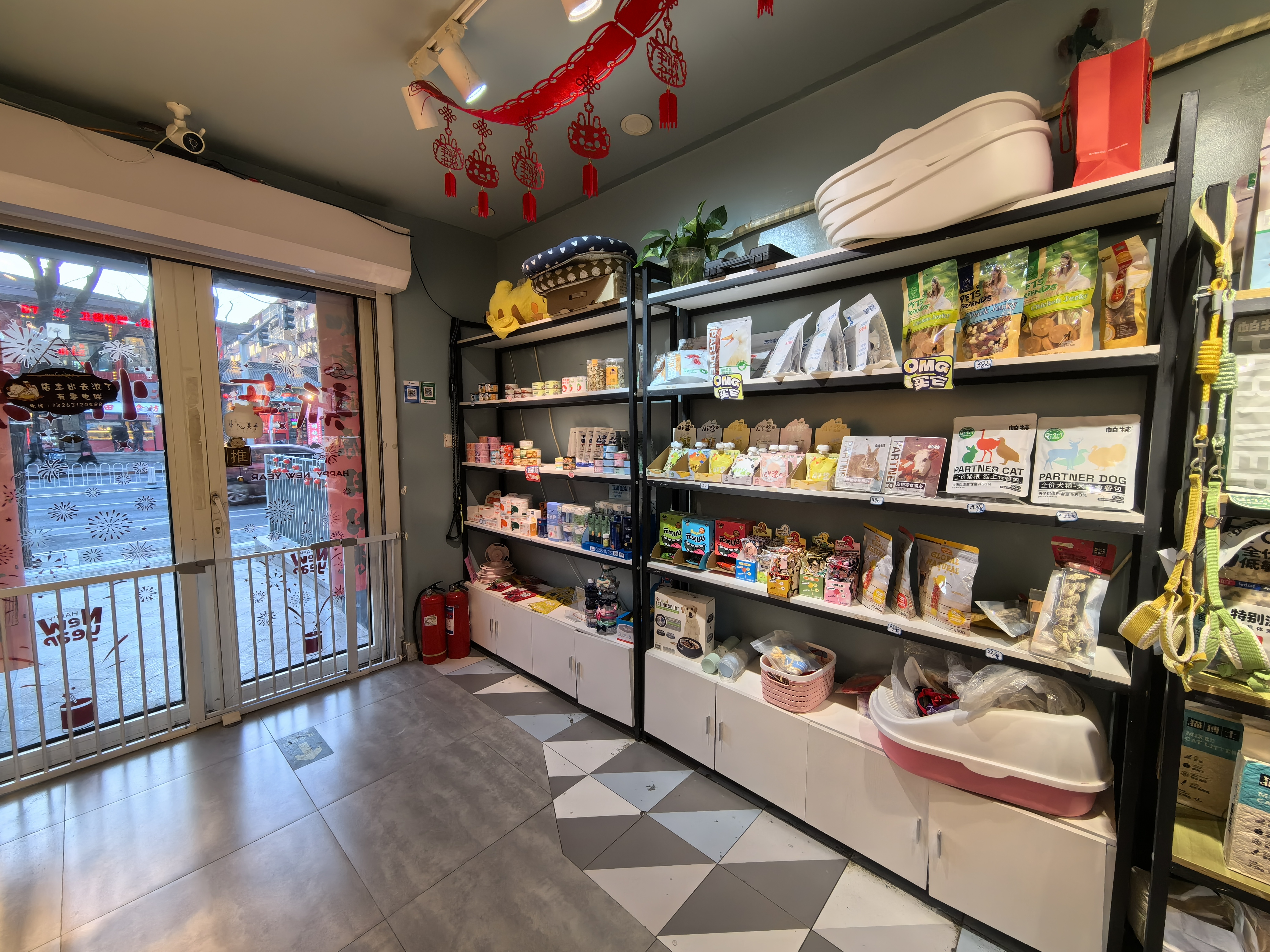 宠物店转让 经营多年 临街的 带会员