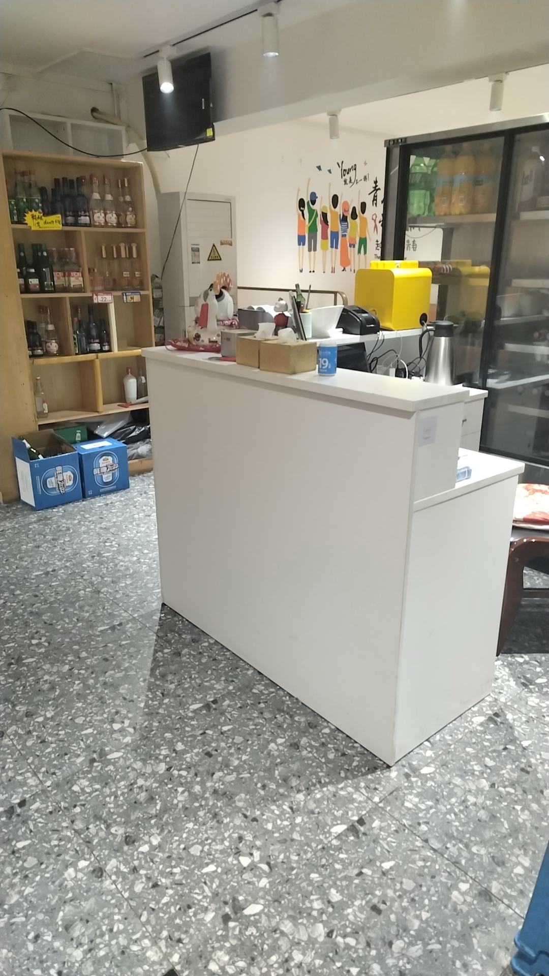 临街烧烤店转让  临街串吧转让  临街火锅店转让