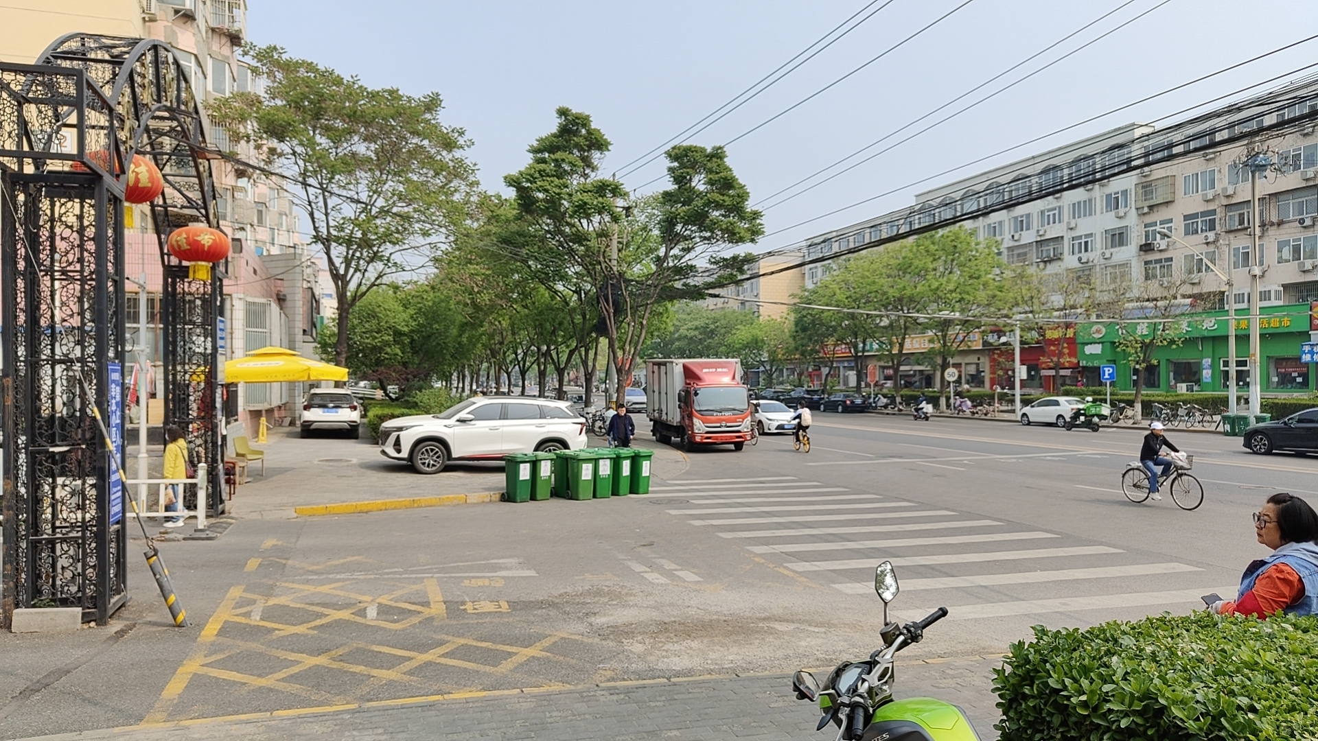 店铺出租 招租花店、美甲店、五金建材店 等等