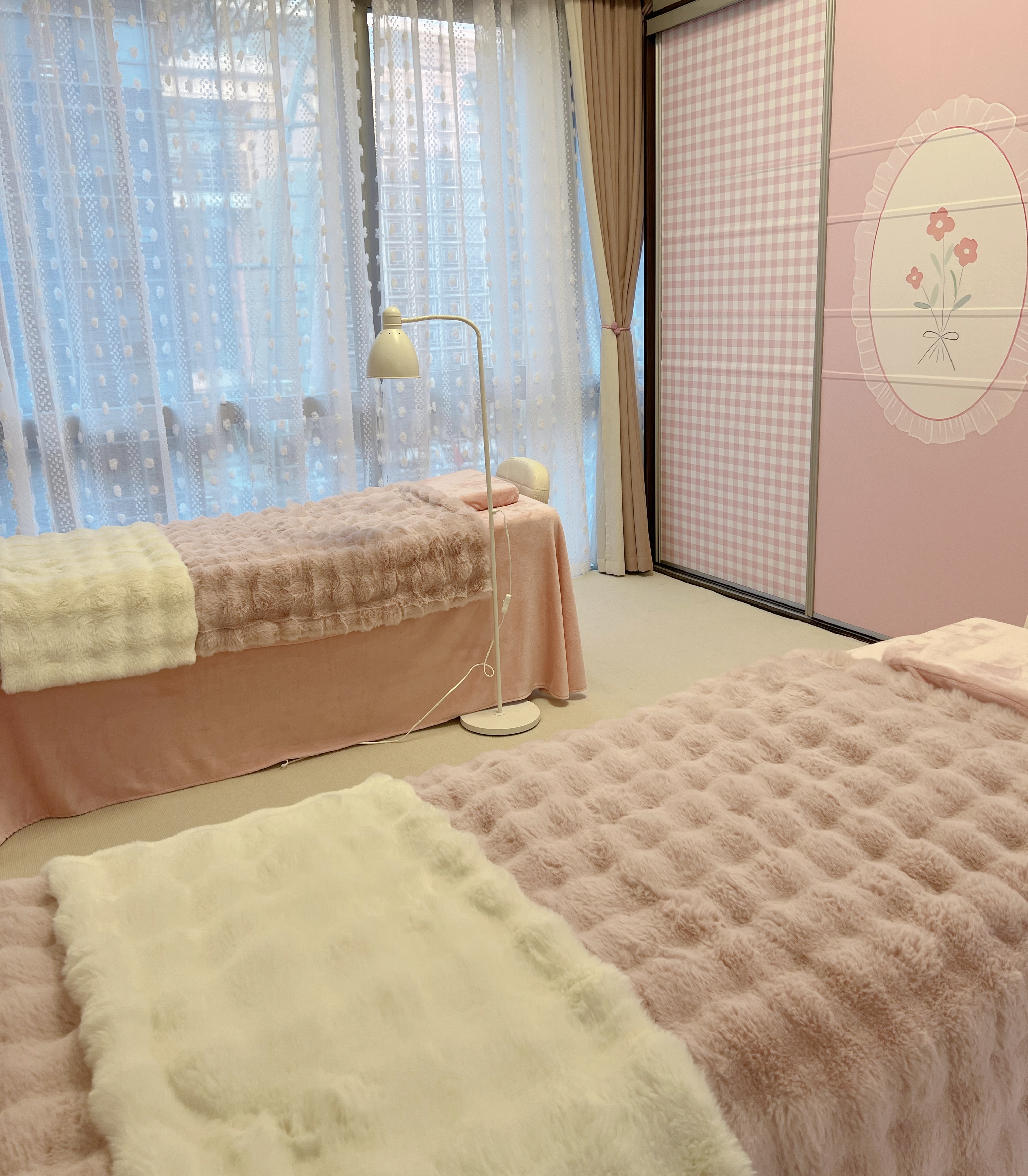 闹市口两年老店美甲美睫美容带客户转让