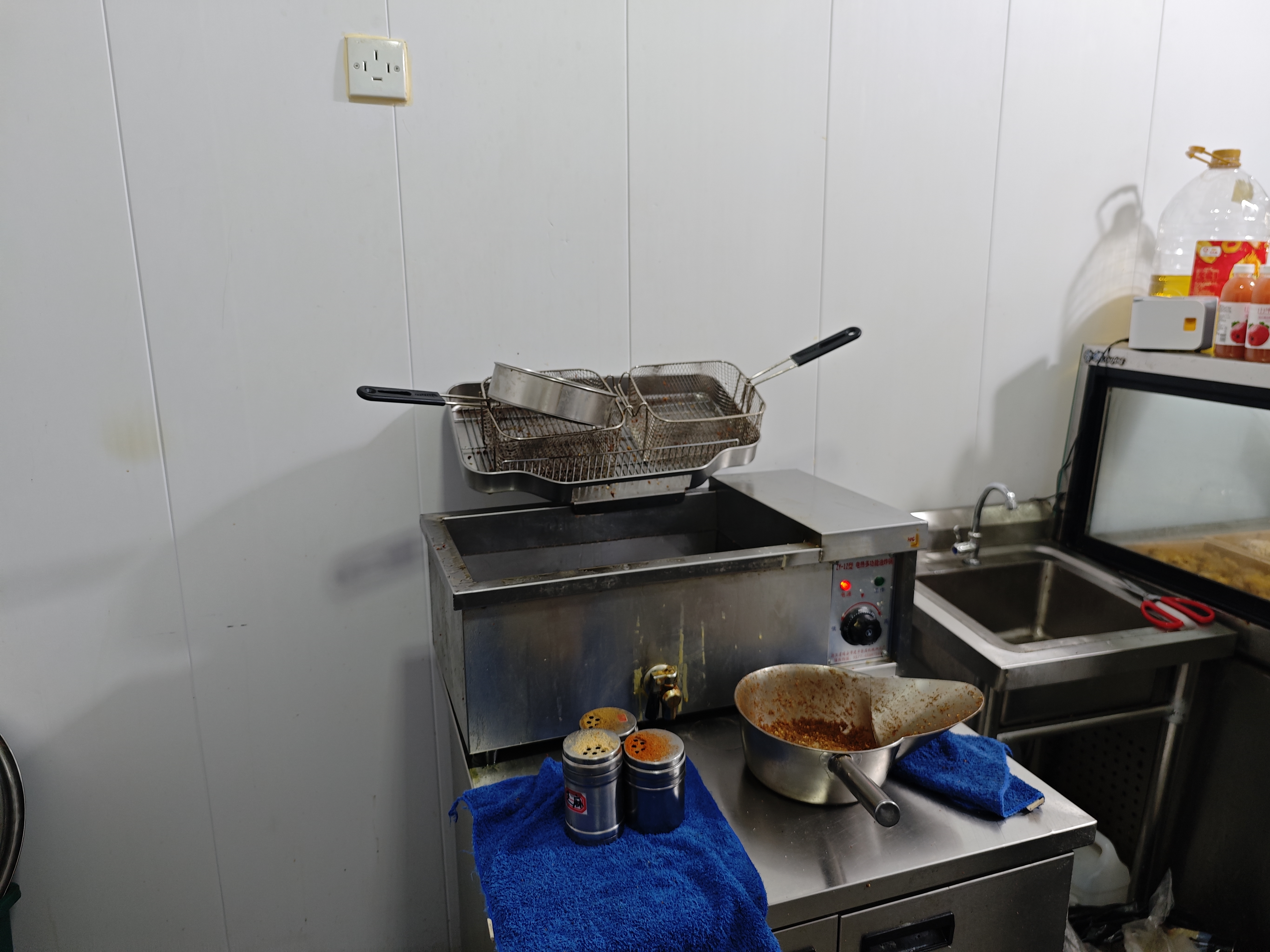炸串店转让 炸鸡店转让 披萨店转让 外卖档口转让