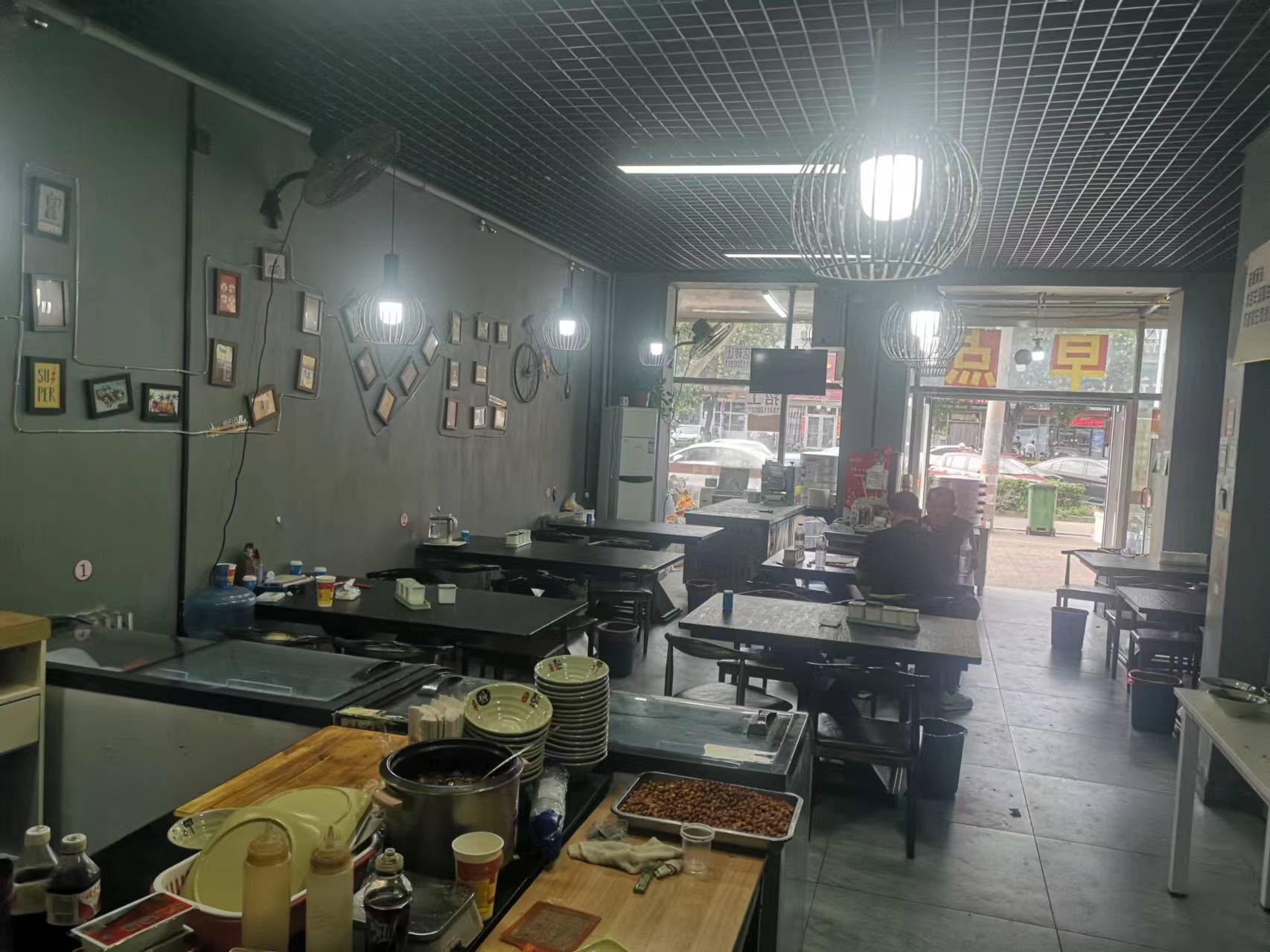 租金低临街商铺展示面宽有燃气商铺转让