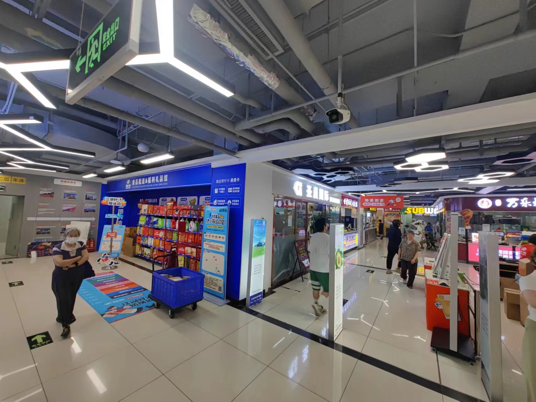 店铺转让，西城积水潭 美食城 档口 转让 商场