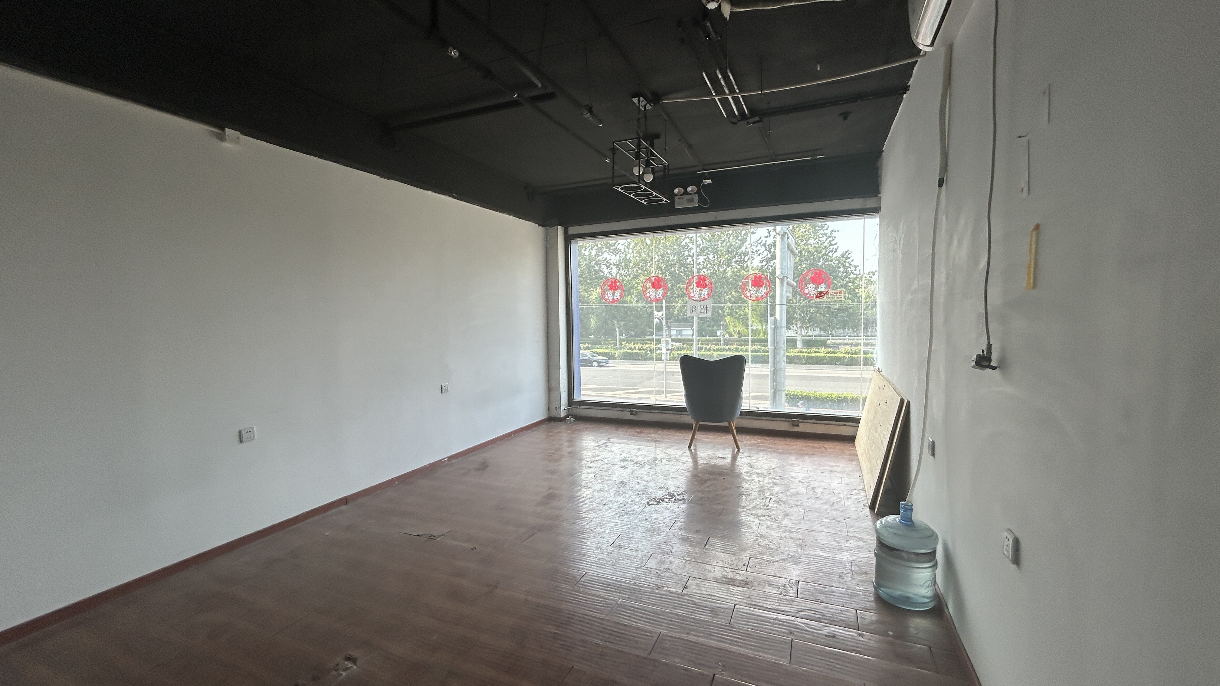 底商出租 东城 广渠门 100平 餐馆 出租