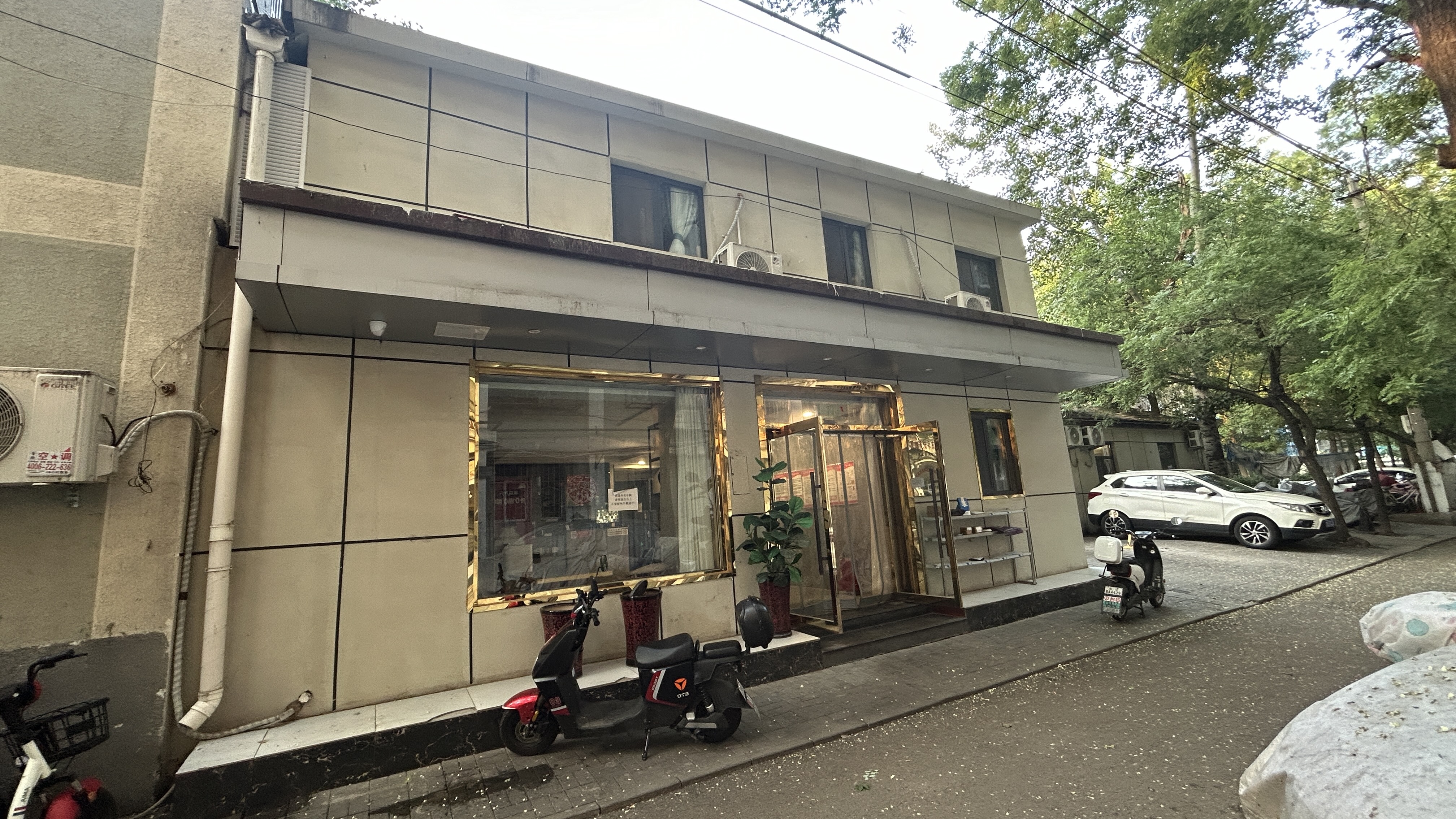 底商出租 东城 广渠门 100平 餐馆 出租