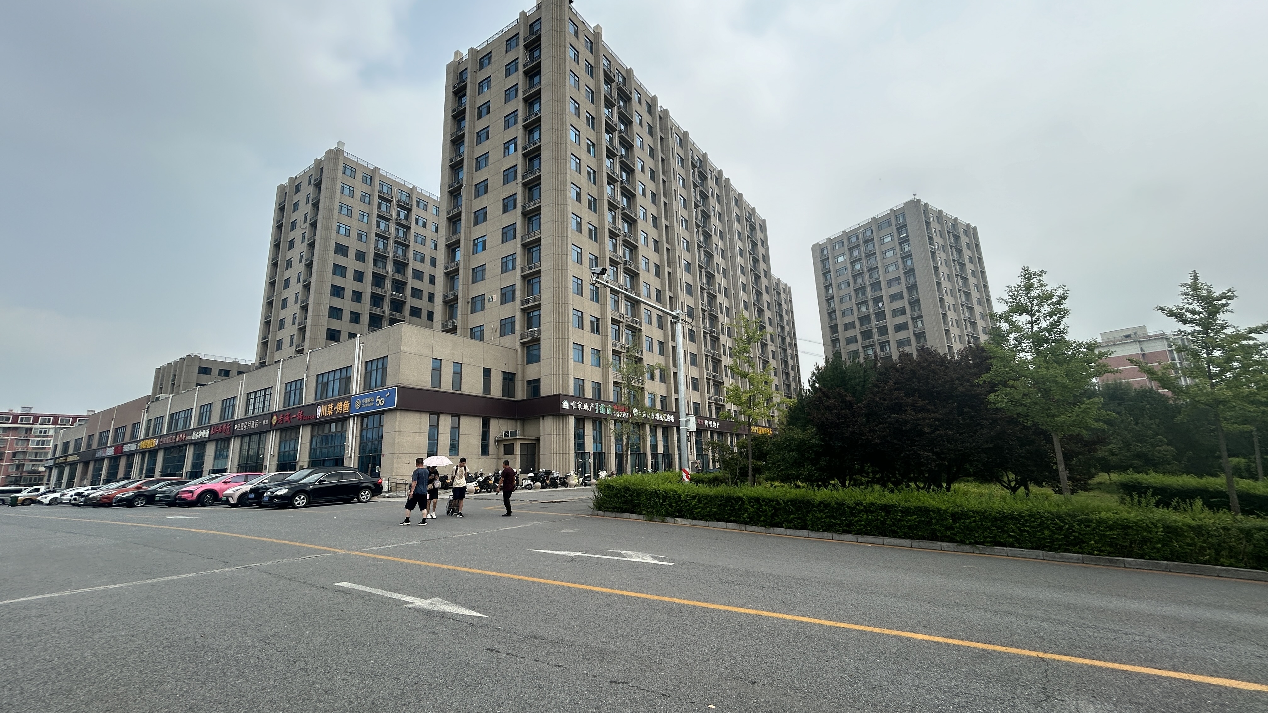 大兴瀛海地铁口临街餐饮转让，围绕6个小区的集中商业