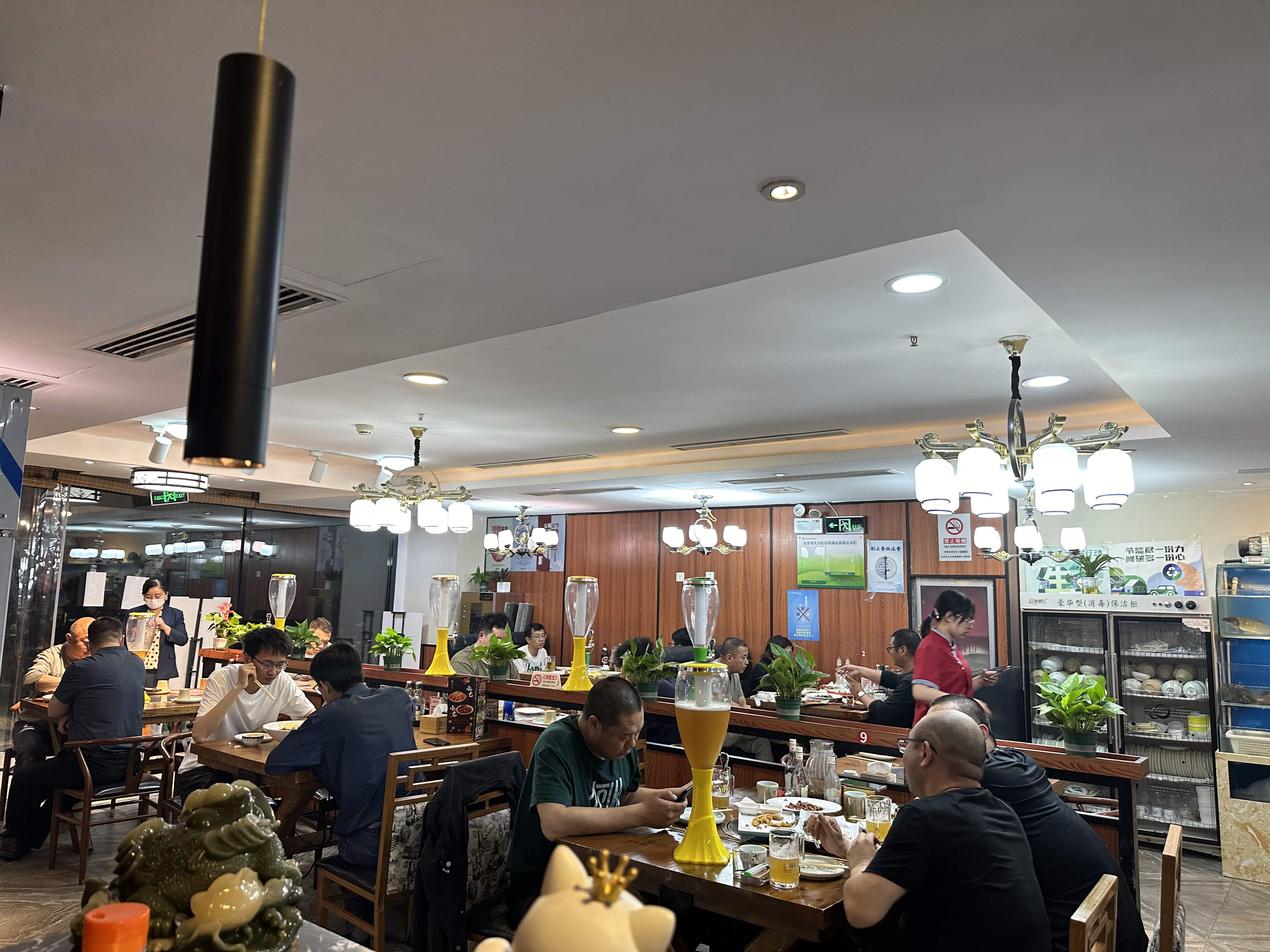 大兴瀛海地铁口临街餐饮转让，围绕6个小区的集中商业