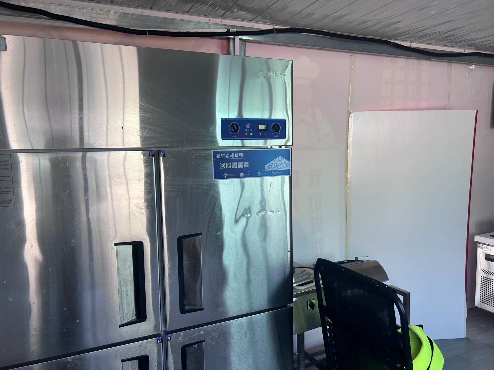燕郊燕京理工学院南门小吃铺转让