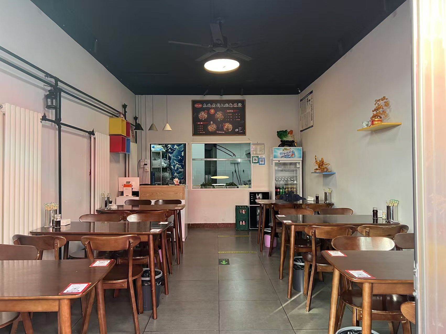 昌平松园路餐饮店转让