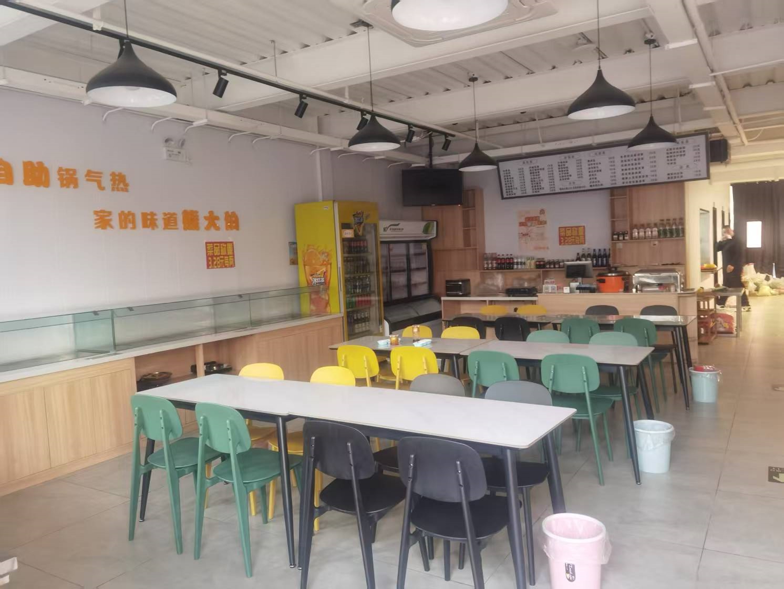 朝阳798二百平饭店转让  地铁高家园站