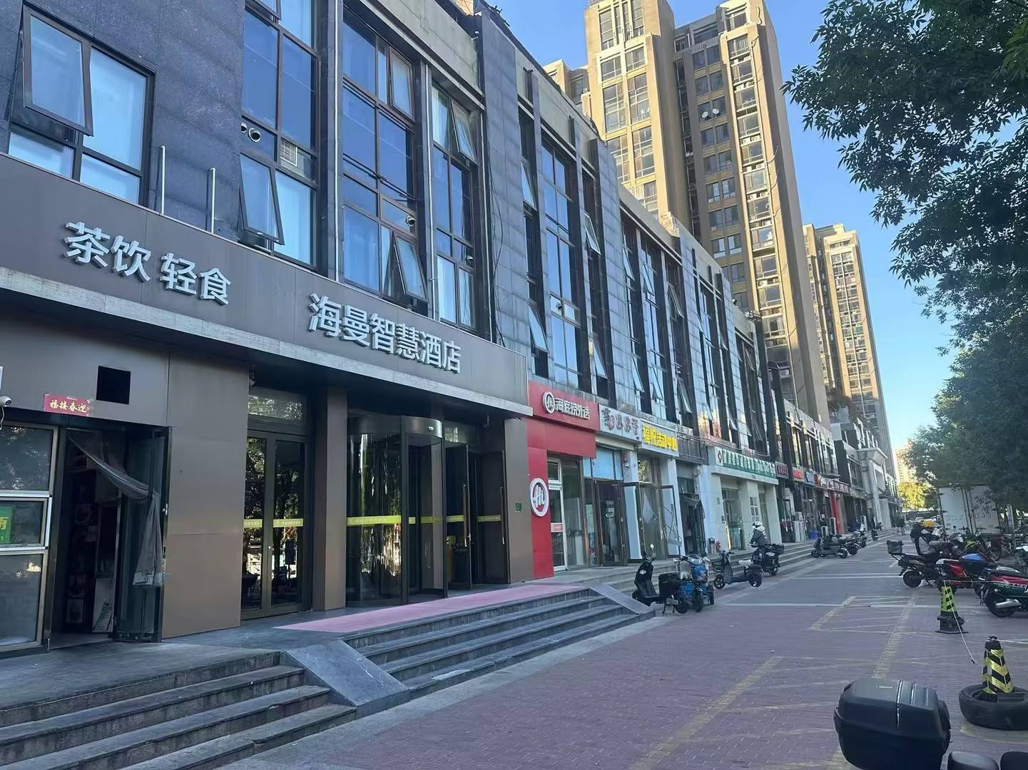 北京西站旁临街旺铺出租可餐饮美容养生口腔宠物等项目