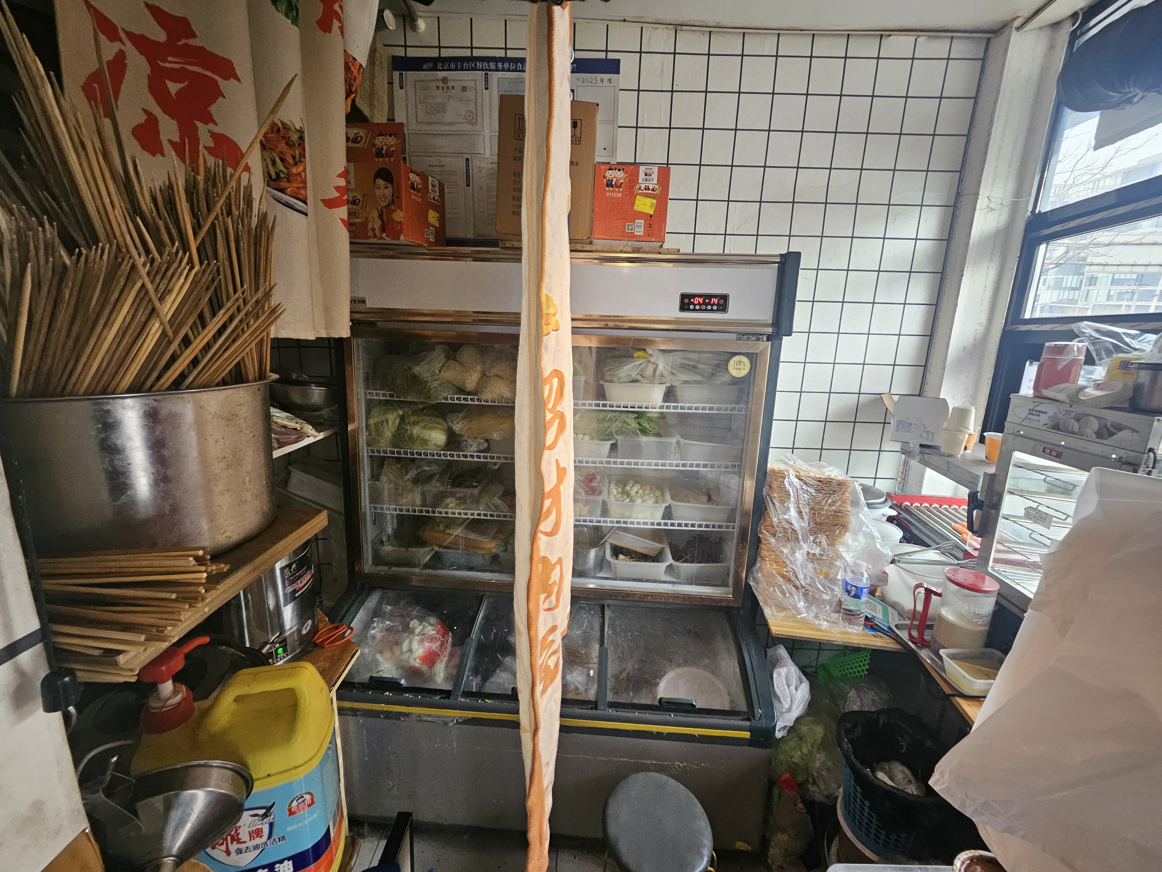 热门商圈店铺转让 丰台右安门 麻辣烫 整体转