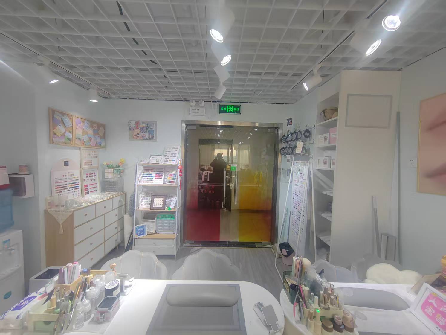 朝阳常营樂晔美甲，旺铺转让，写字楼商铺