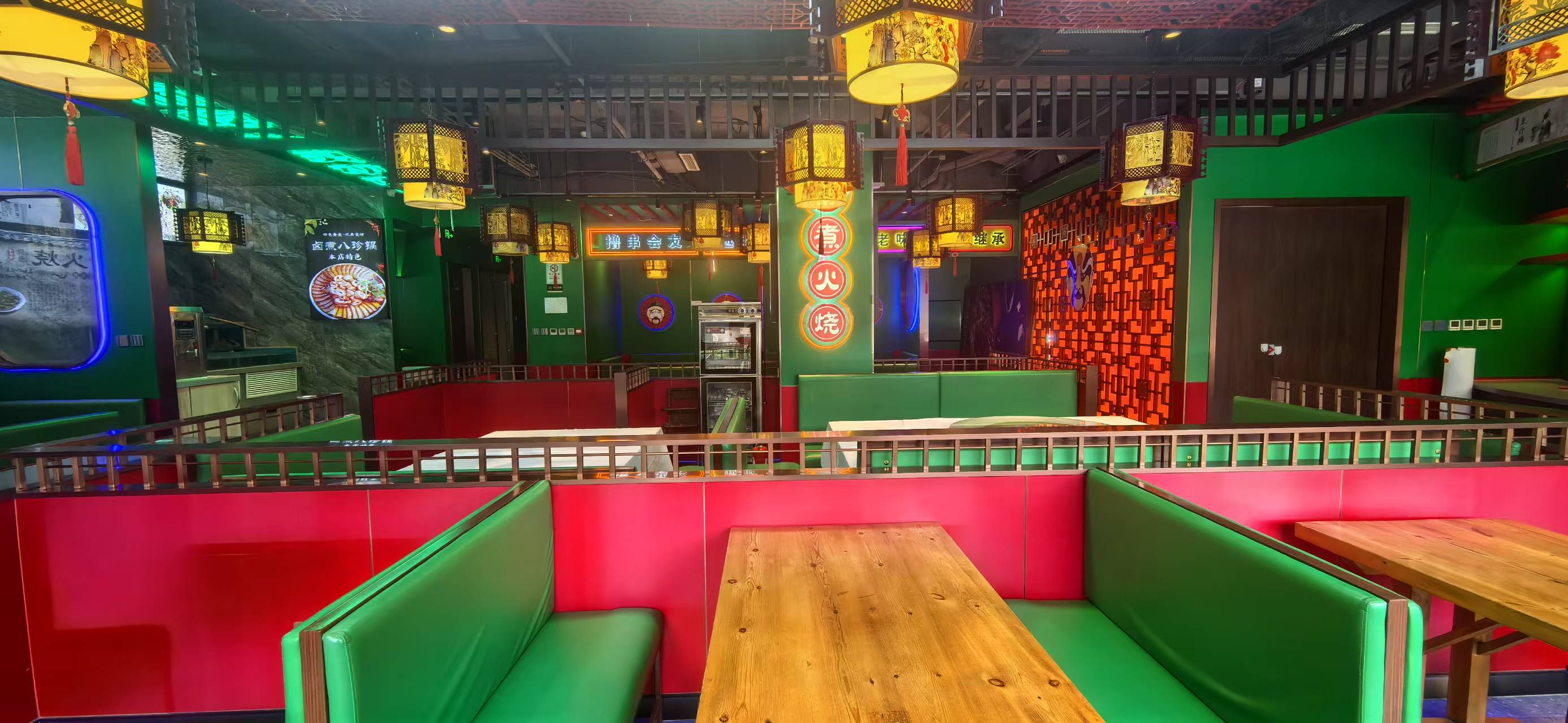 顺义天竺家园公交站旁边精装修餐饮店转让 临街商铺
