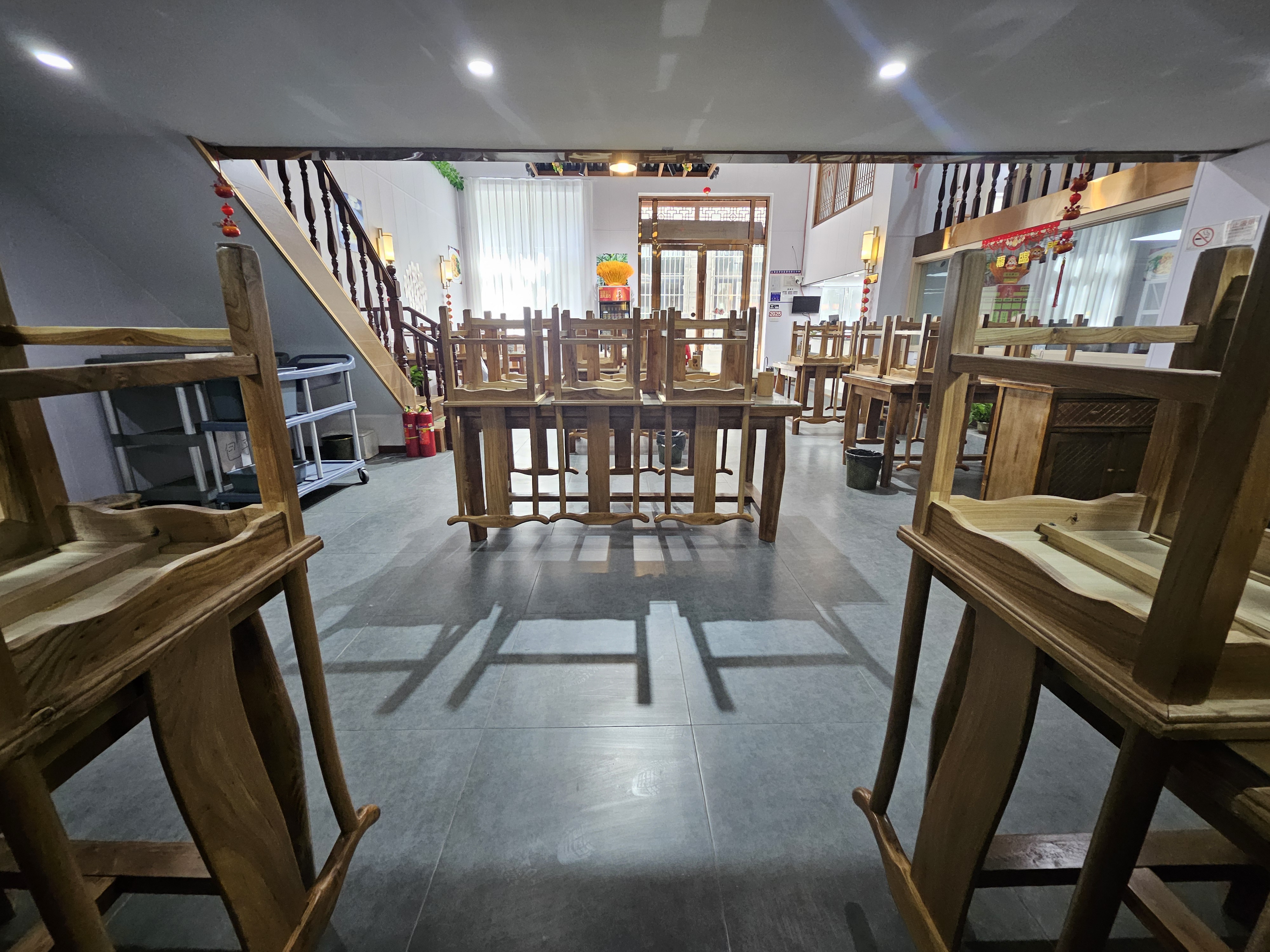 热门餐饮转让 通州 宋庄 240平 餐馆 主街