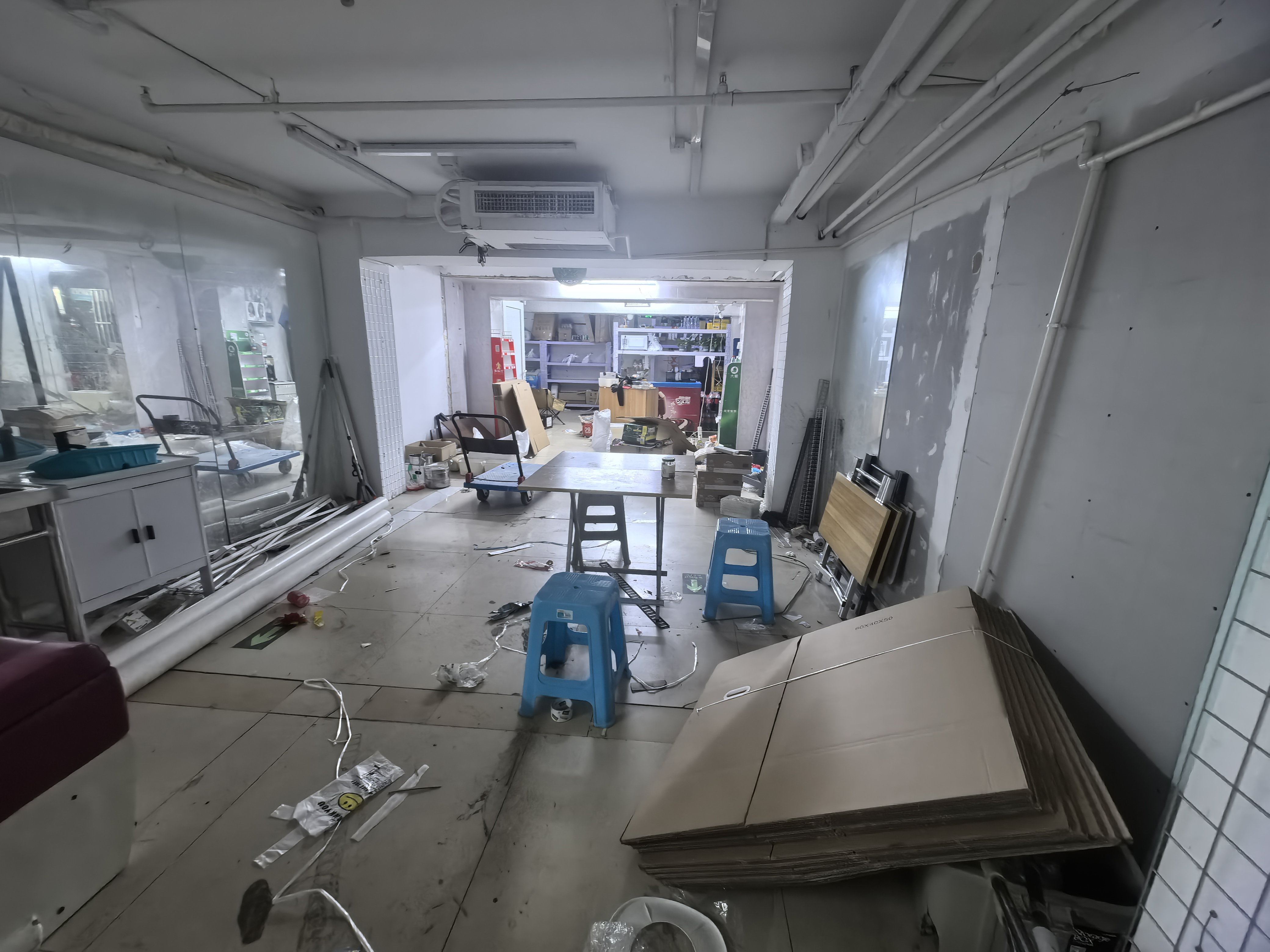 西城临街超市出租 便利店  美容  棋牌全业态出租