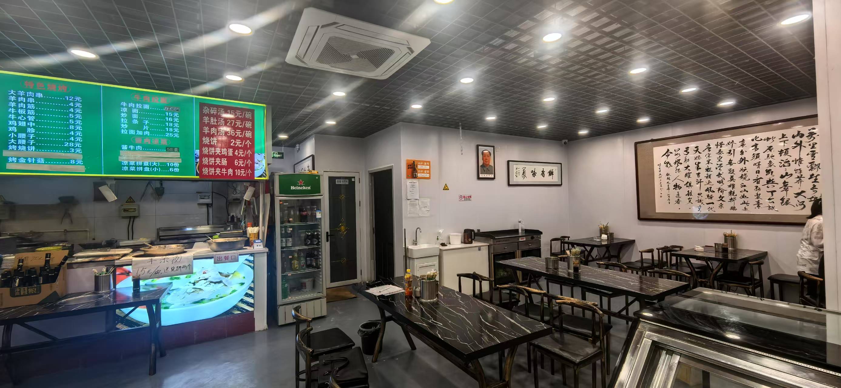 房山小区门口临街饭店转让 手续齐全