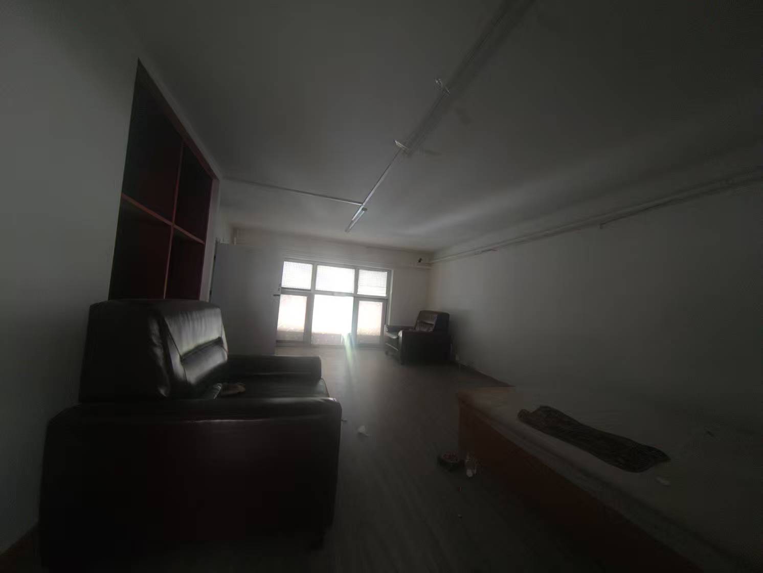 朝阳北花园街，空铺直租，临街底商