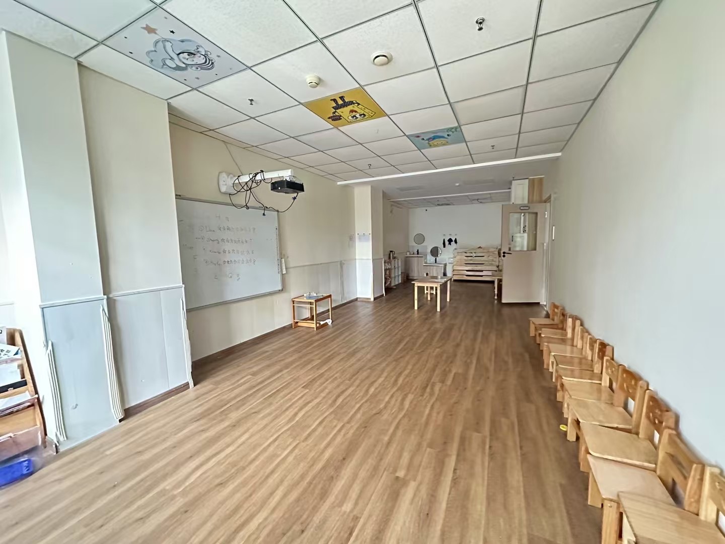 热门商圈 底商出租 朝阳常营底商出租 展示面广