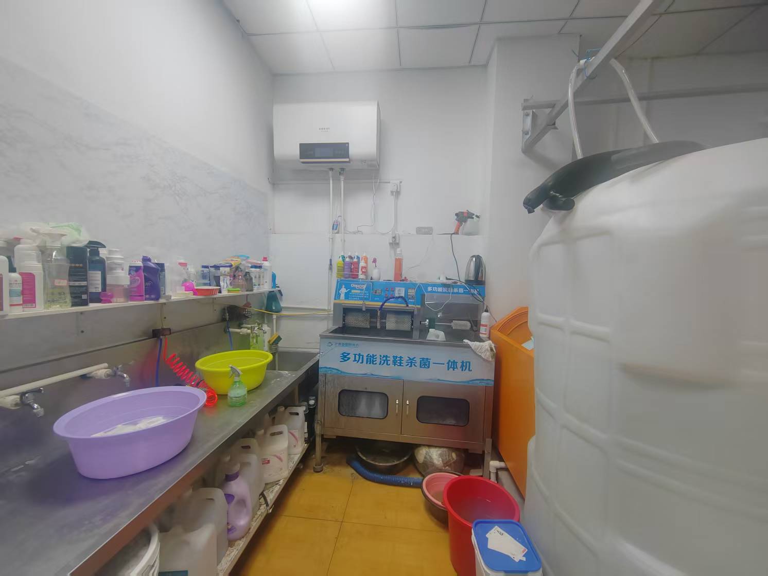 丰台长辛店洁希亚国际洗衣，旺铺转让，临街底商