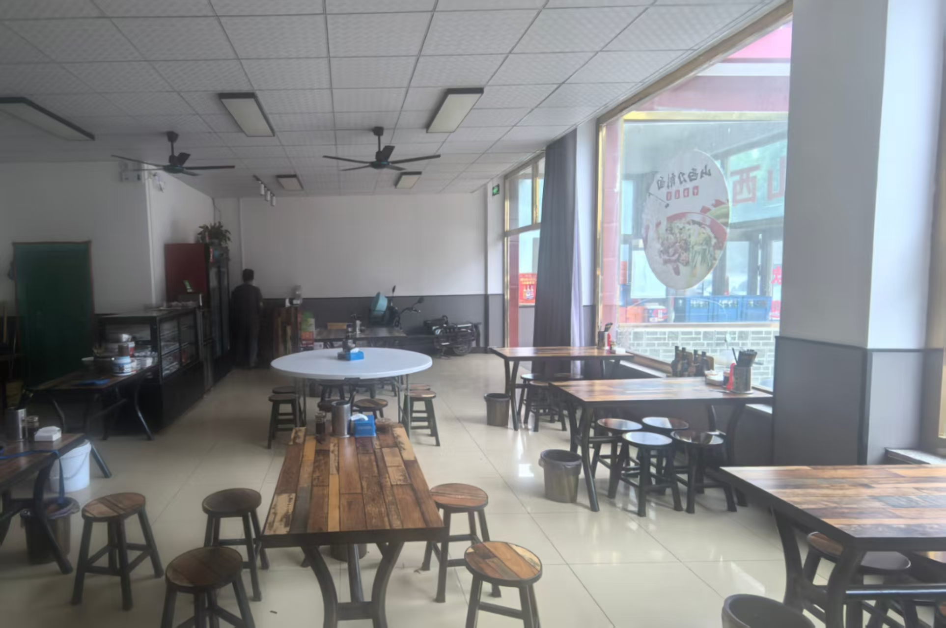 房山琉璃河餐饮店转让 面馆转让 快餐店转让