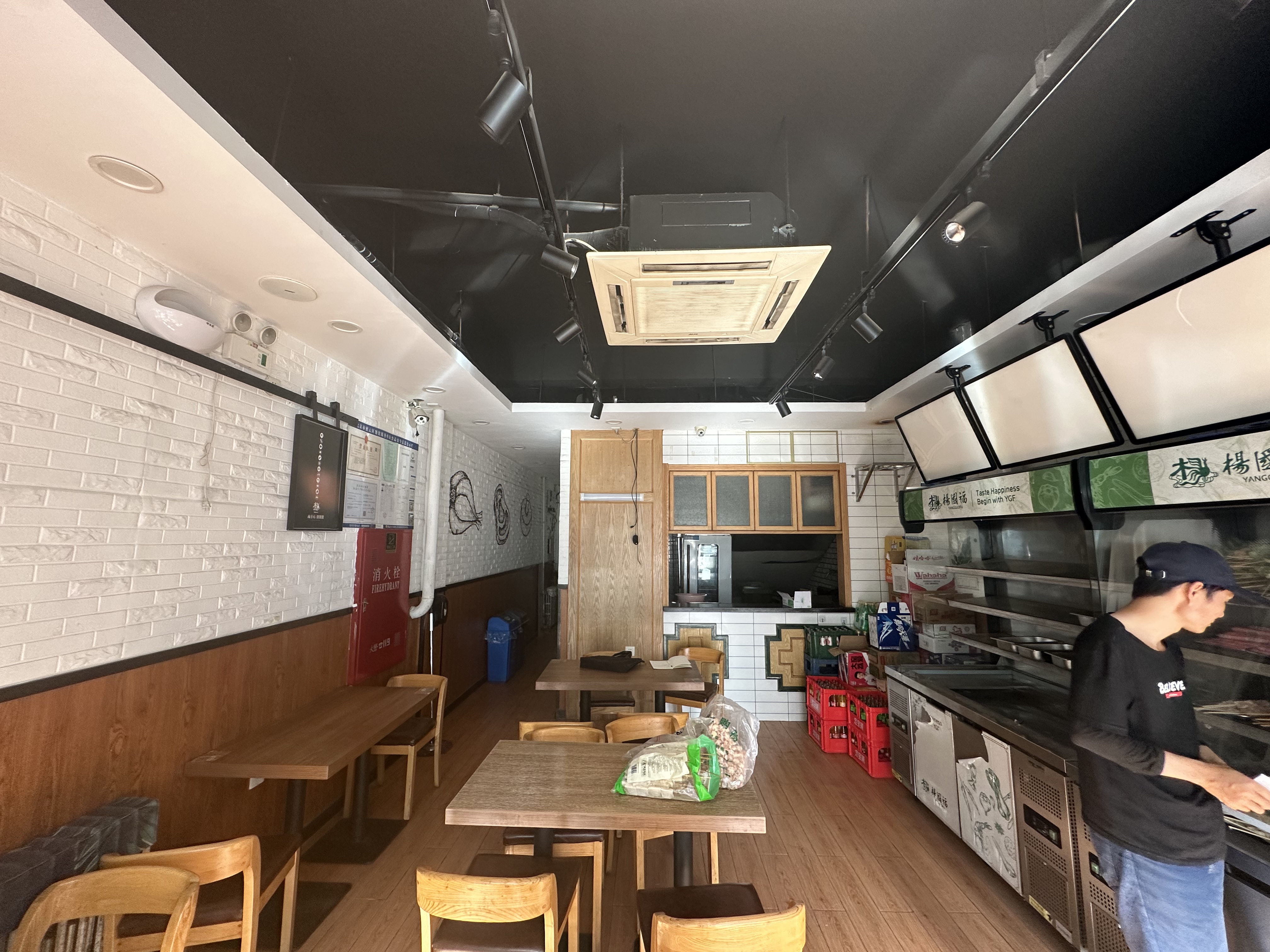 密云城区临街商铺带装修招合作早午餐有燃气