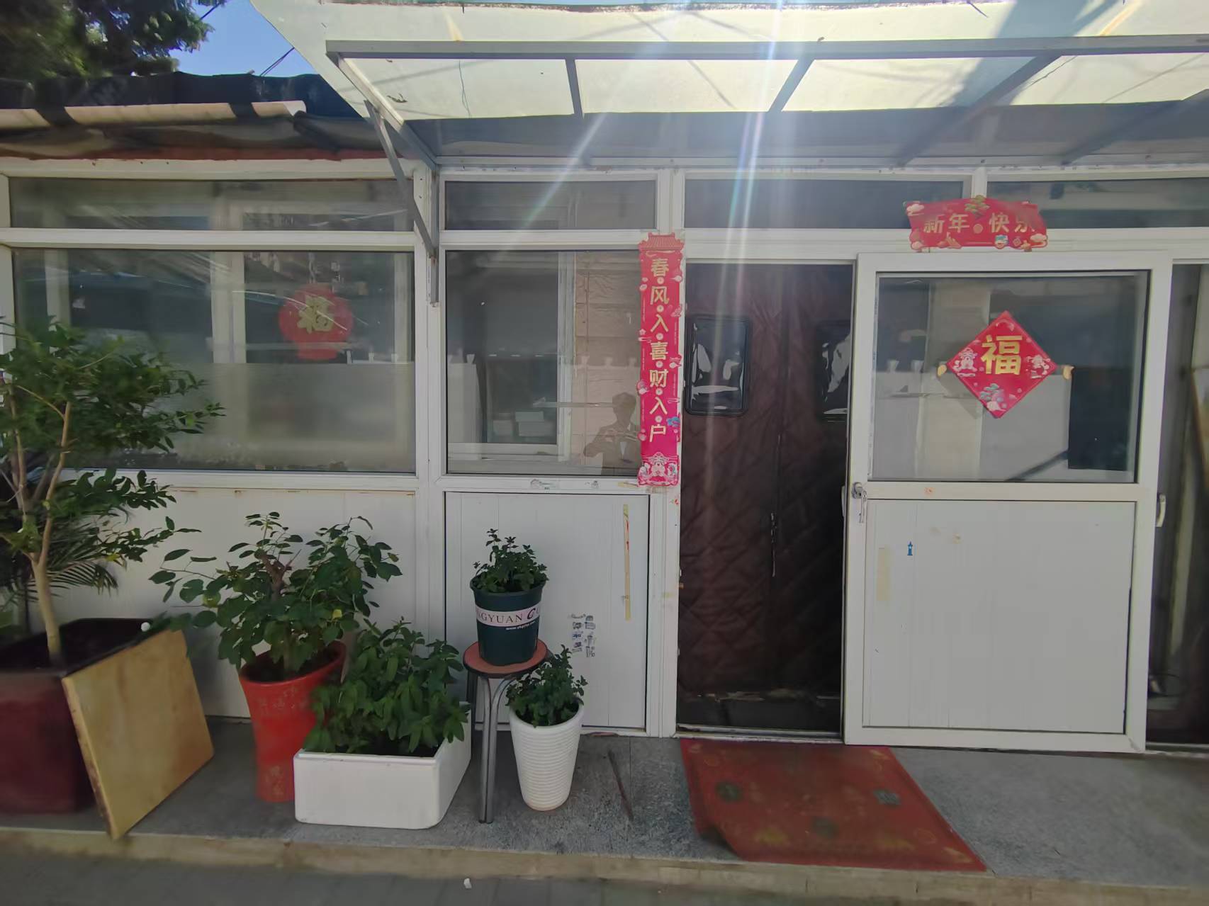 东城海运仓客愿来小吃，旺铺招租，临街底商