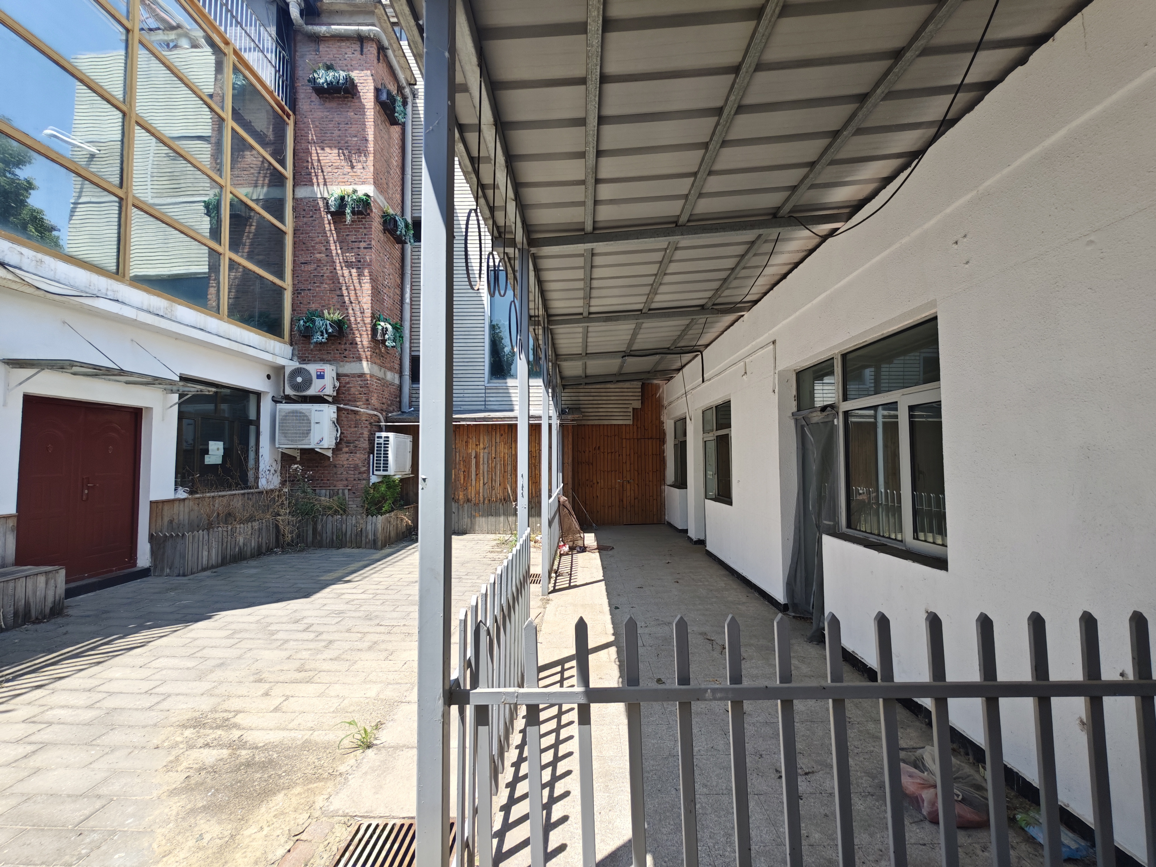 昌平县城沃尔玛商圈1900平独栋商业出租 业态不限