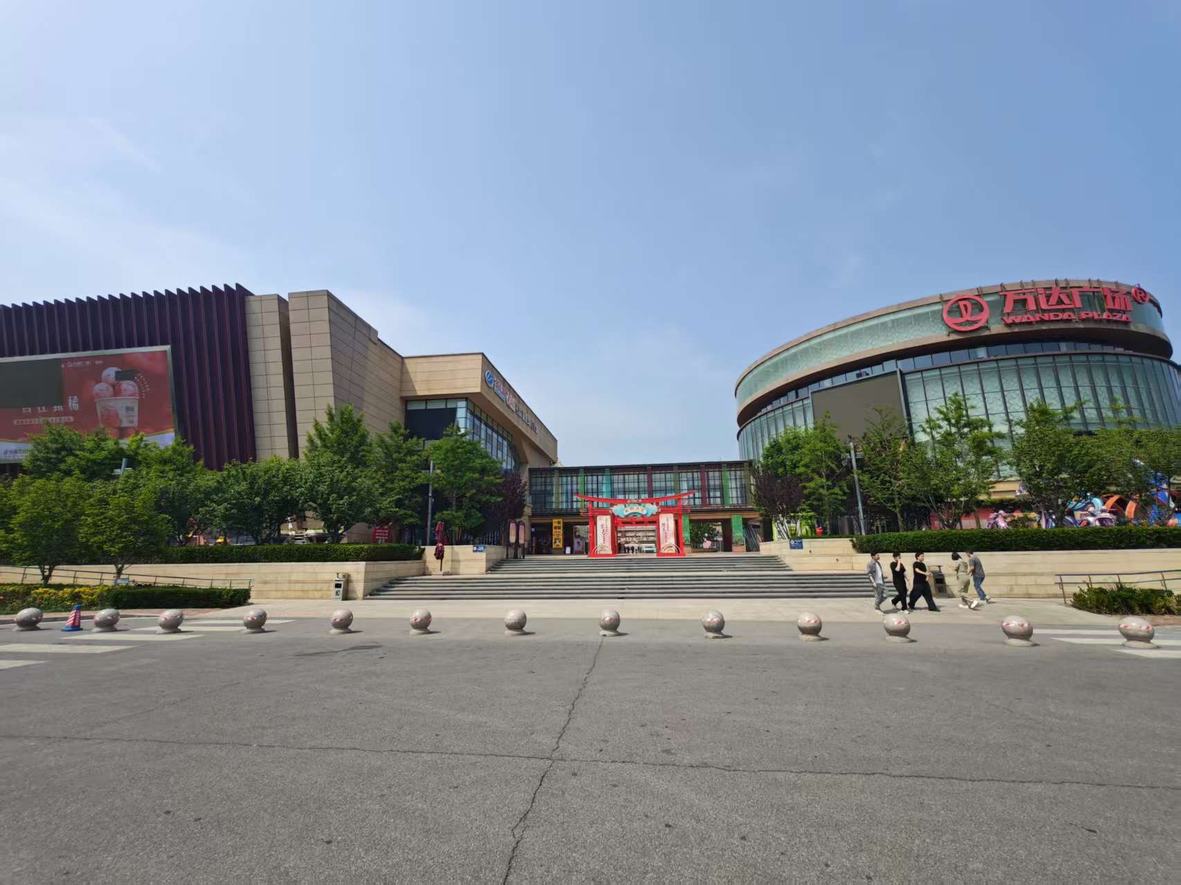昌平知名童装店 撸猫馆综合店铺转让 年流水350W+
