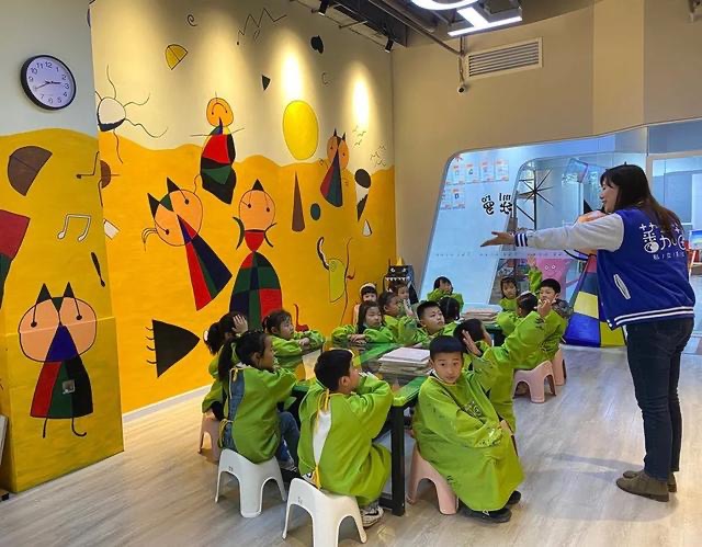 临街艺术培训机构转让可以做音乐培训 美术培训等