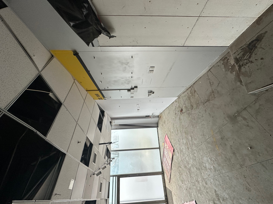 中关村SOHO一层底商106